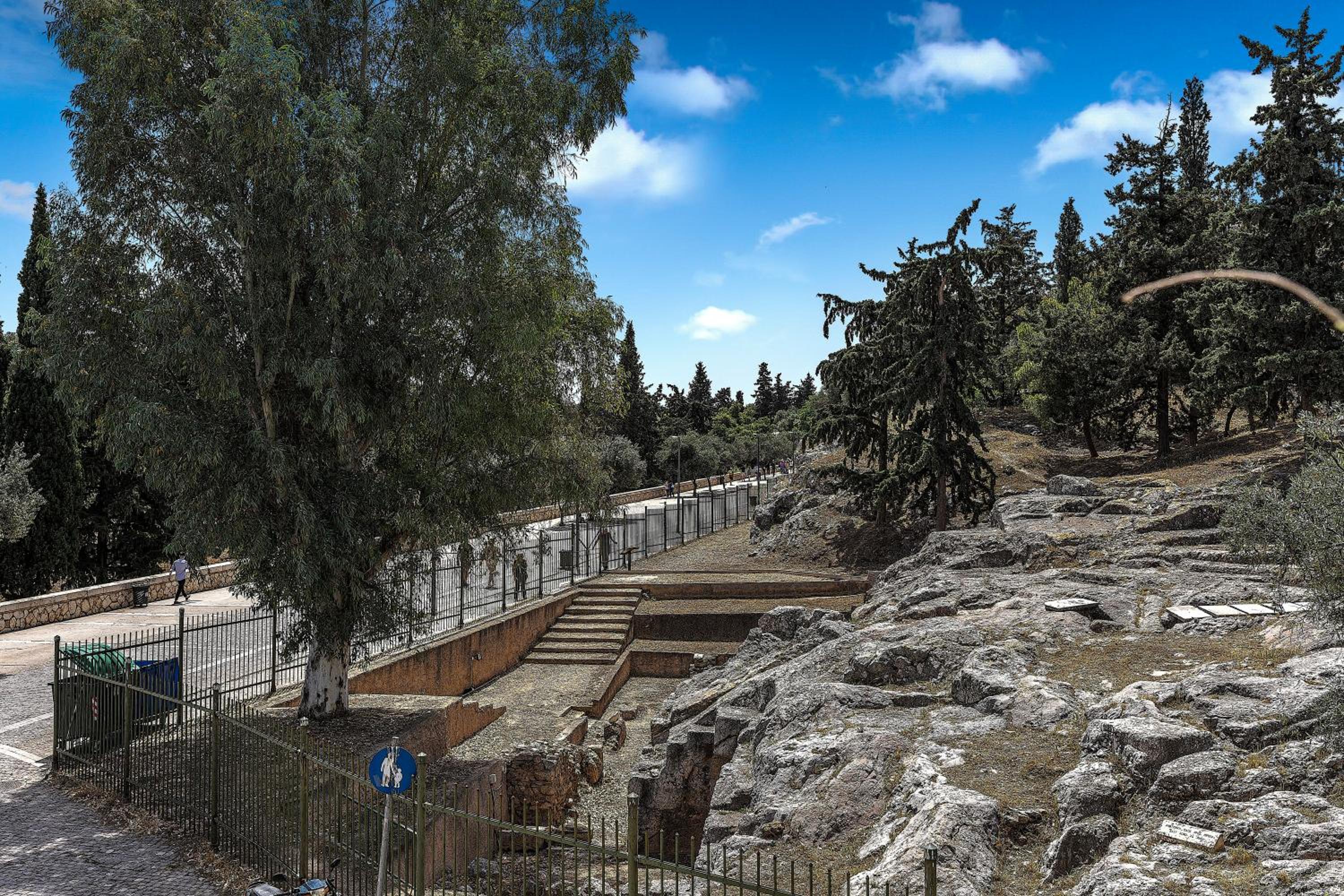 Thissio Acropolis Historic Flat 1