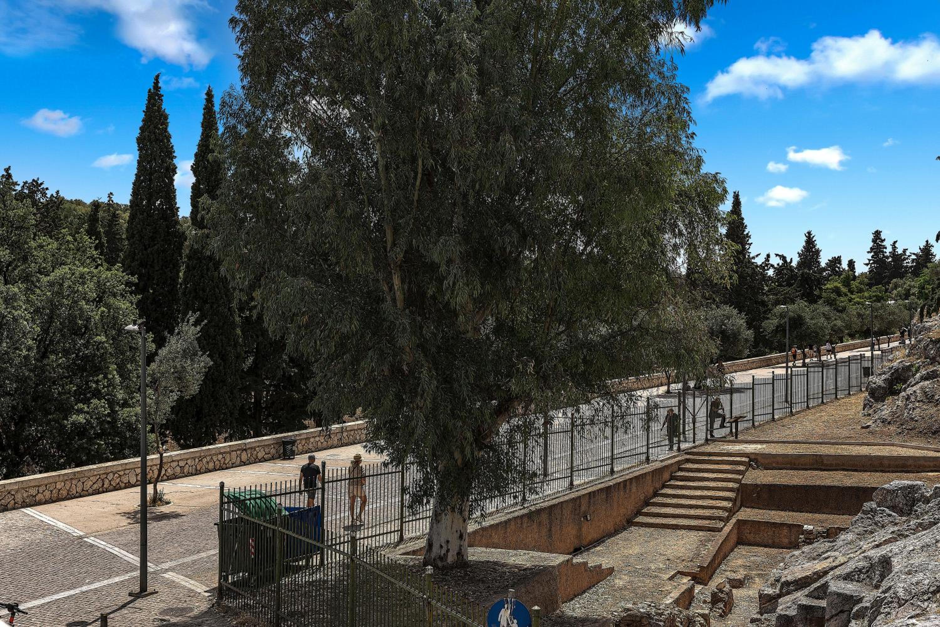 Thissio Acropolis Historic Flat 1