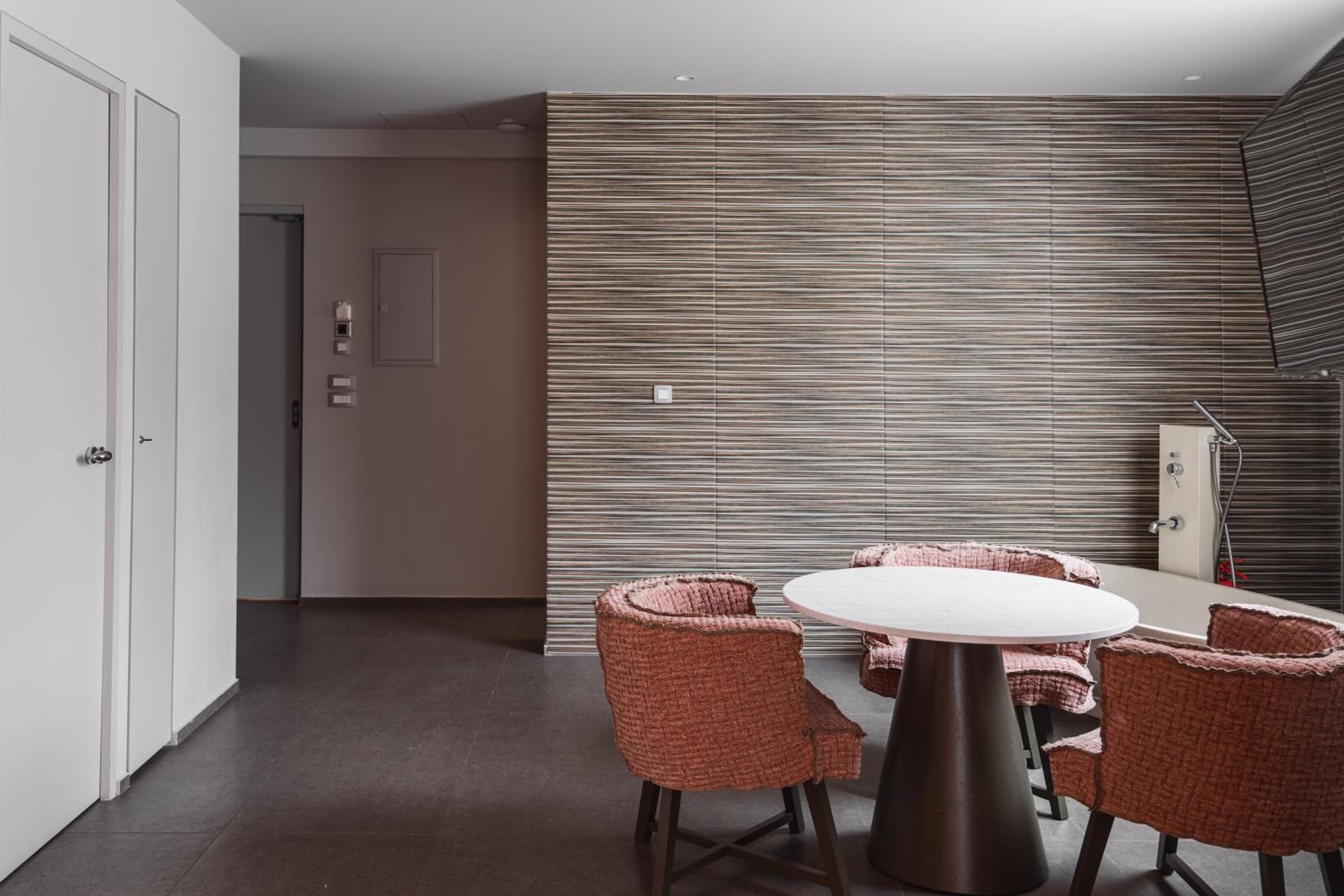 Thissio Acropolis Historic Flat 1