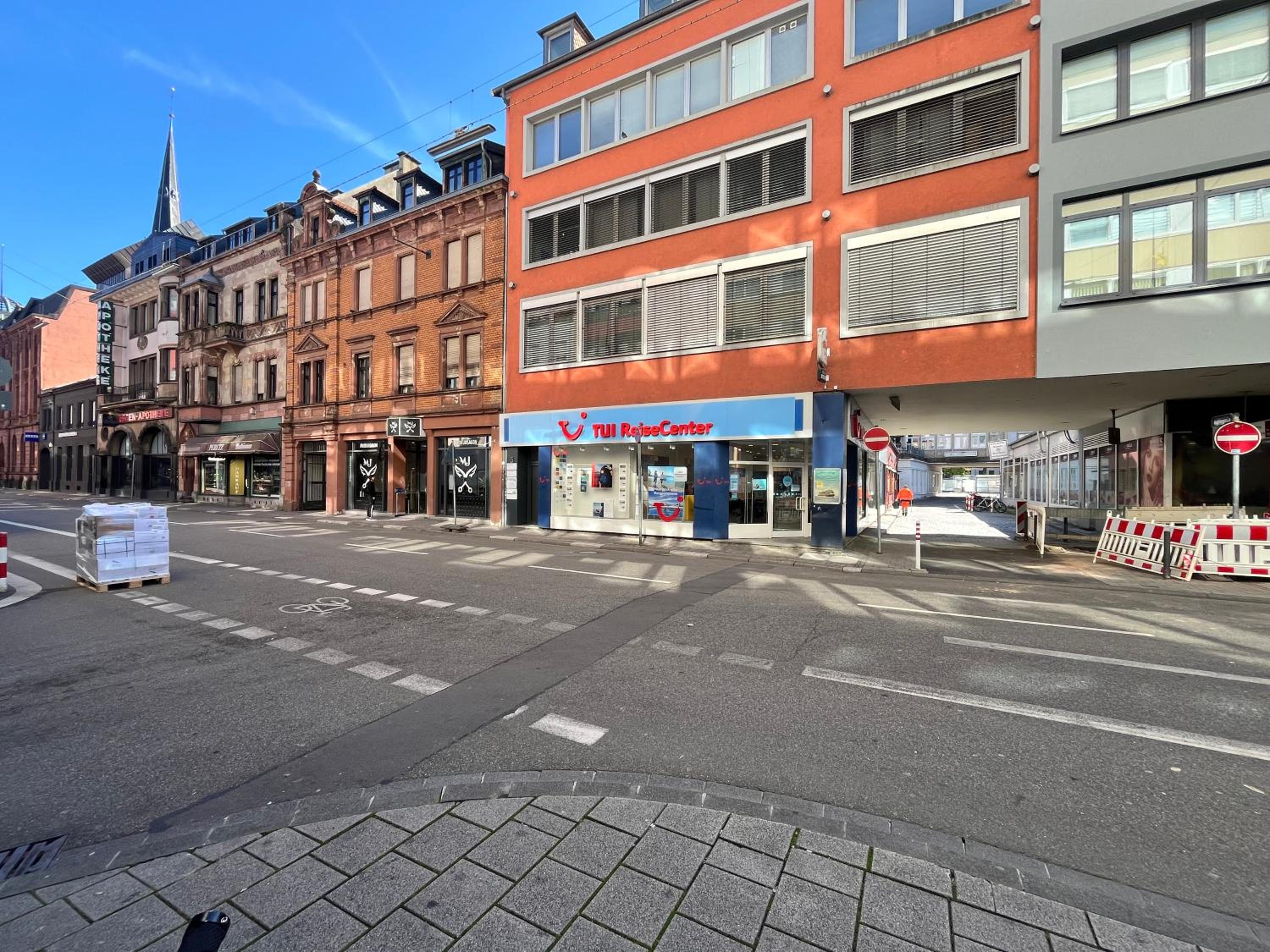 Altbau-Juwel, Antik trifft Modern im Denkmalhaus