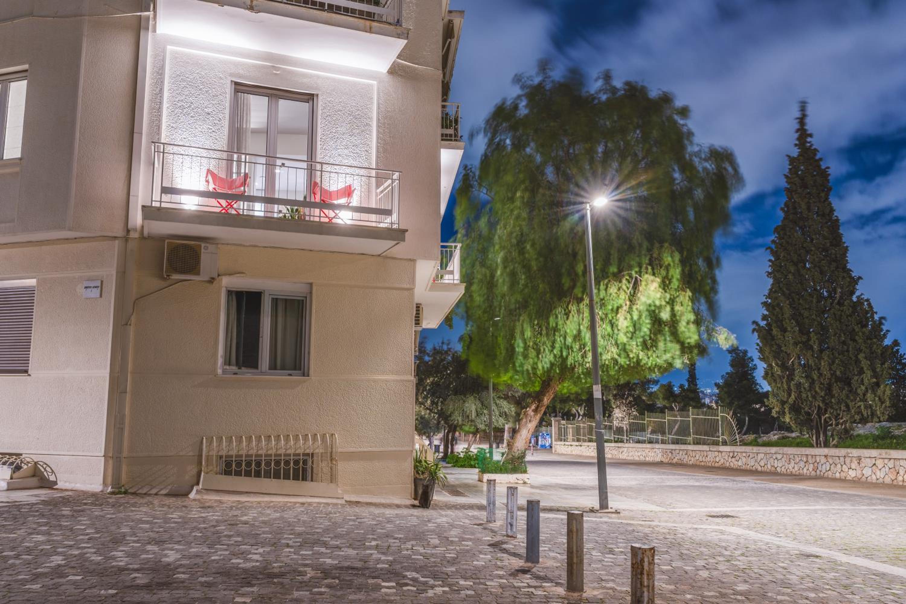 Thissio Acropolis Historic Flat 2