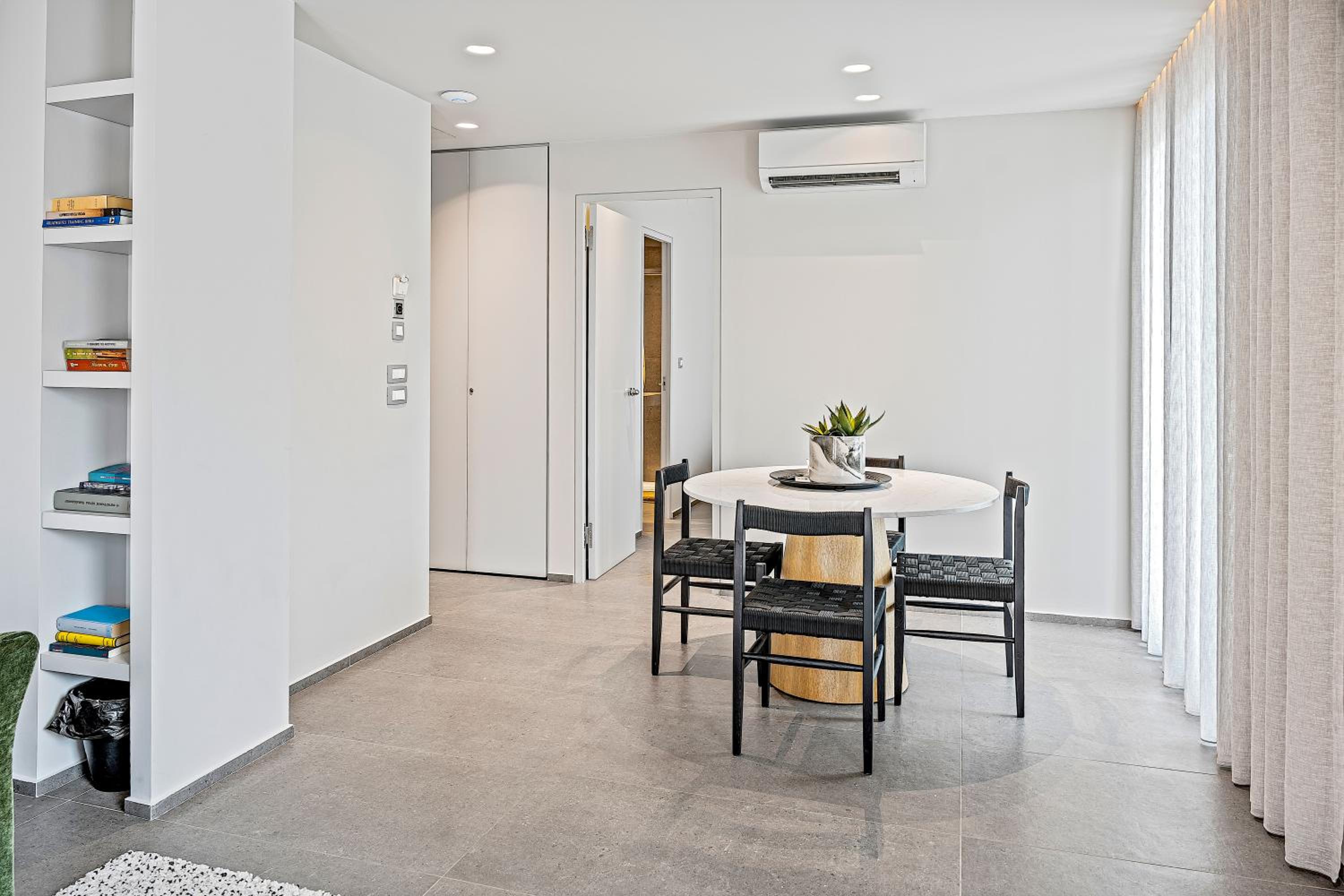 Thissio Acropolis Historic Flat 2