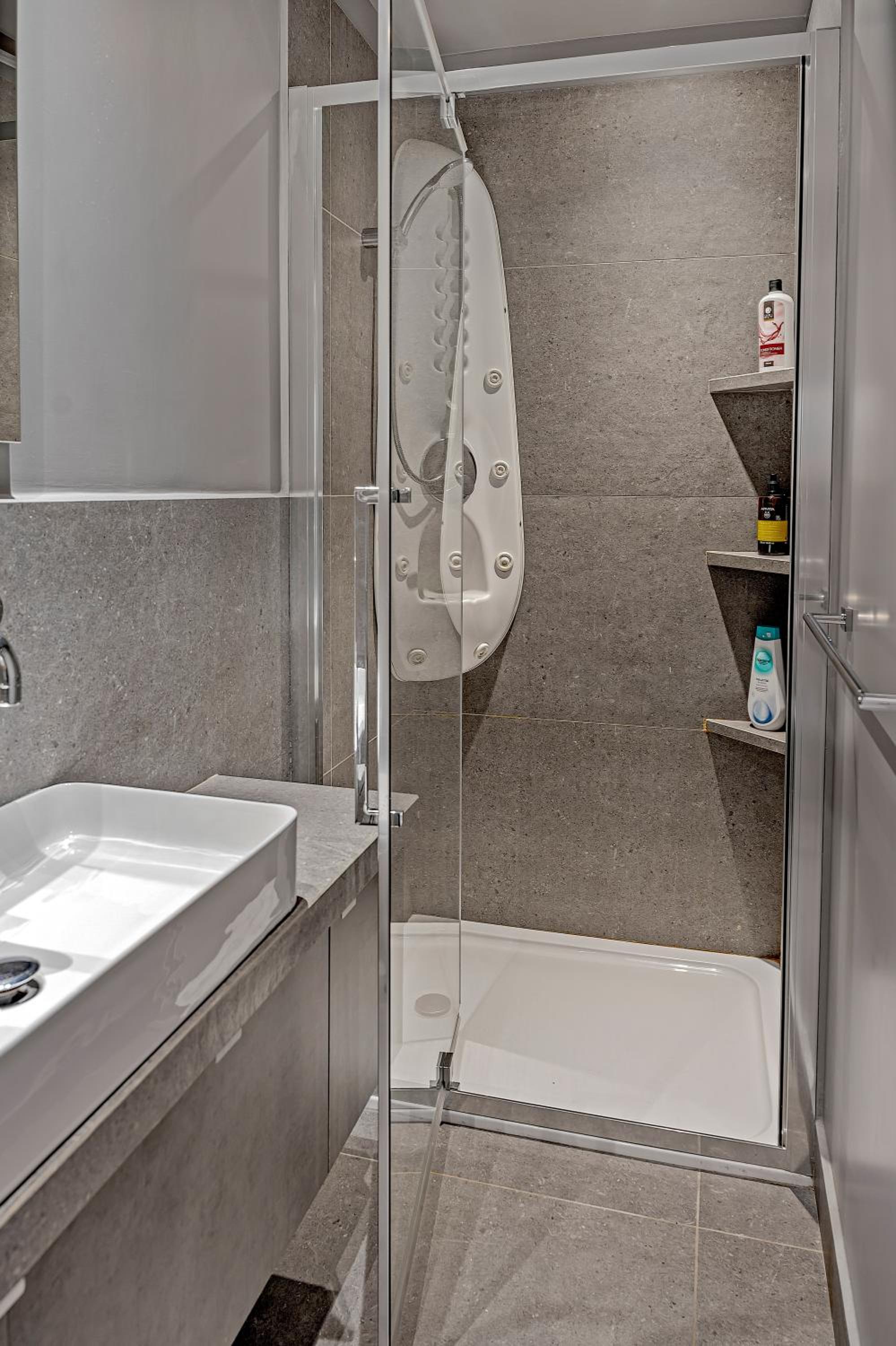 Thissio Acropolis Historic Flat 2