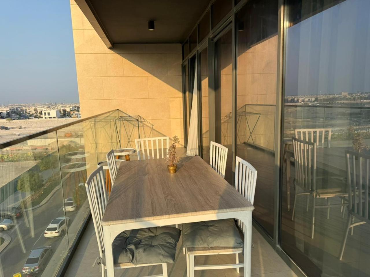 Luxury 2-Bedroom APT - Sea Views in Saadiyat Island