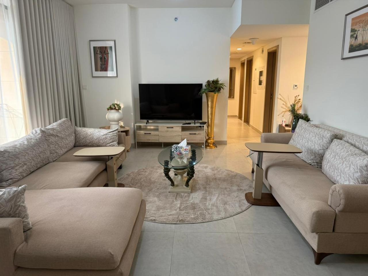 Luxury 2-Bedroom APT - Sea Views in Saadiyat Island