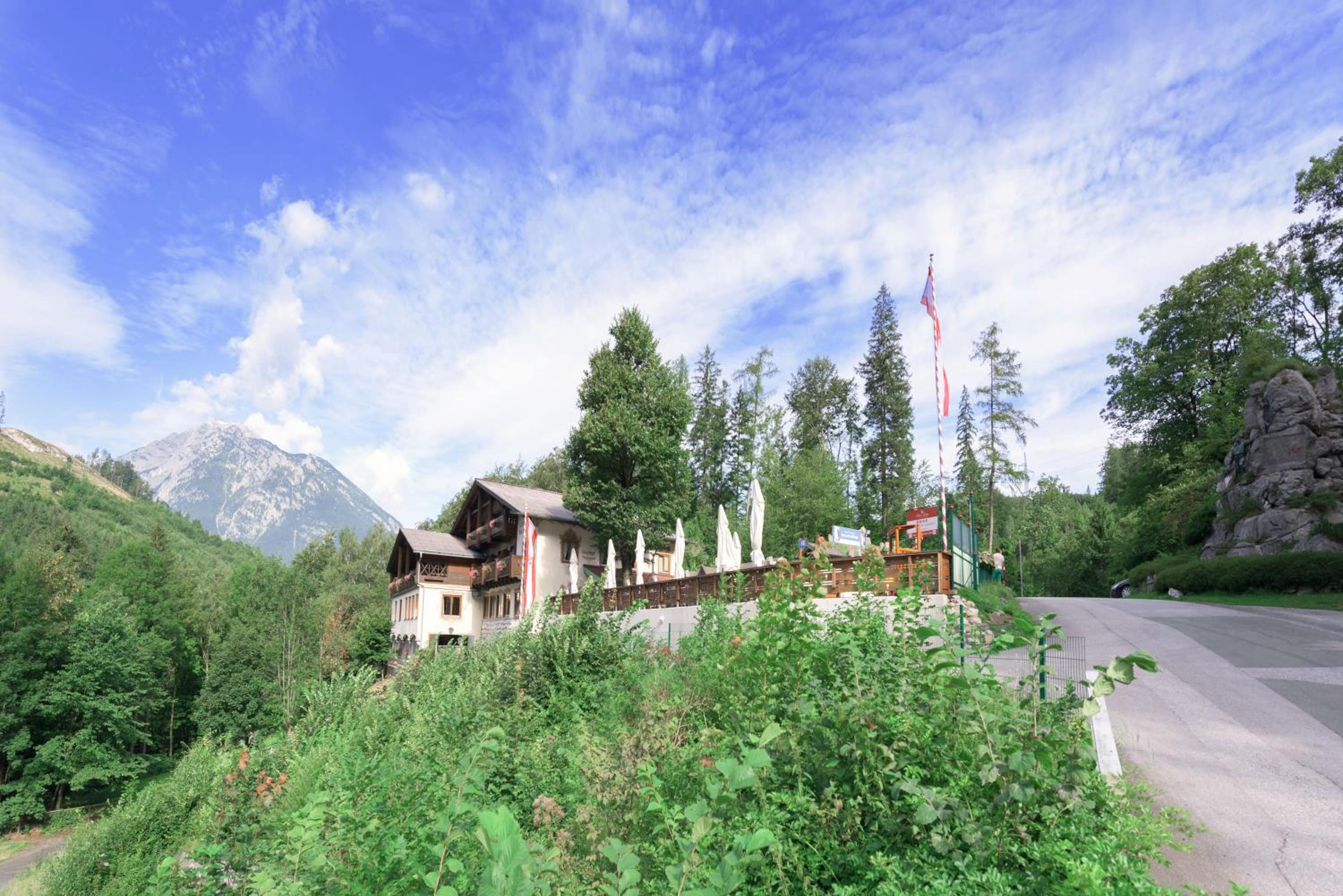 Hotel Pass Lueg - Image 1