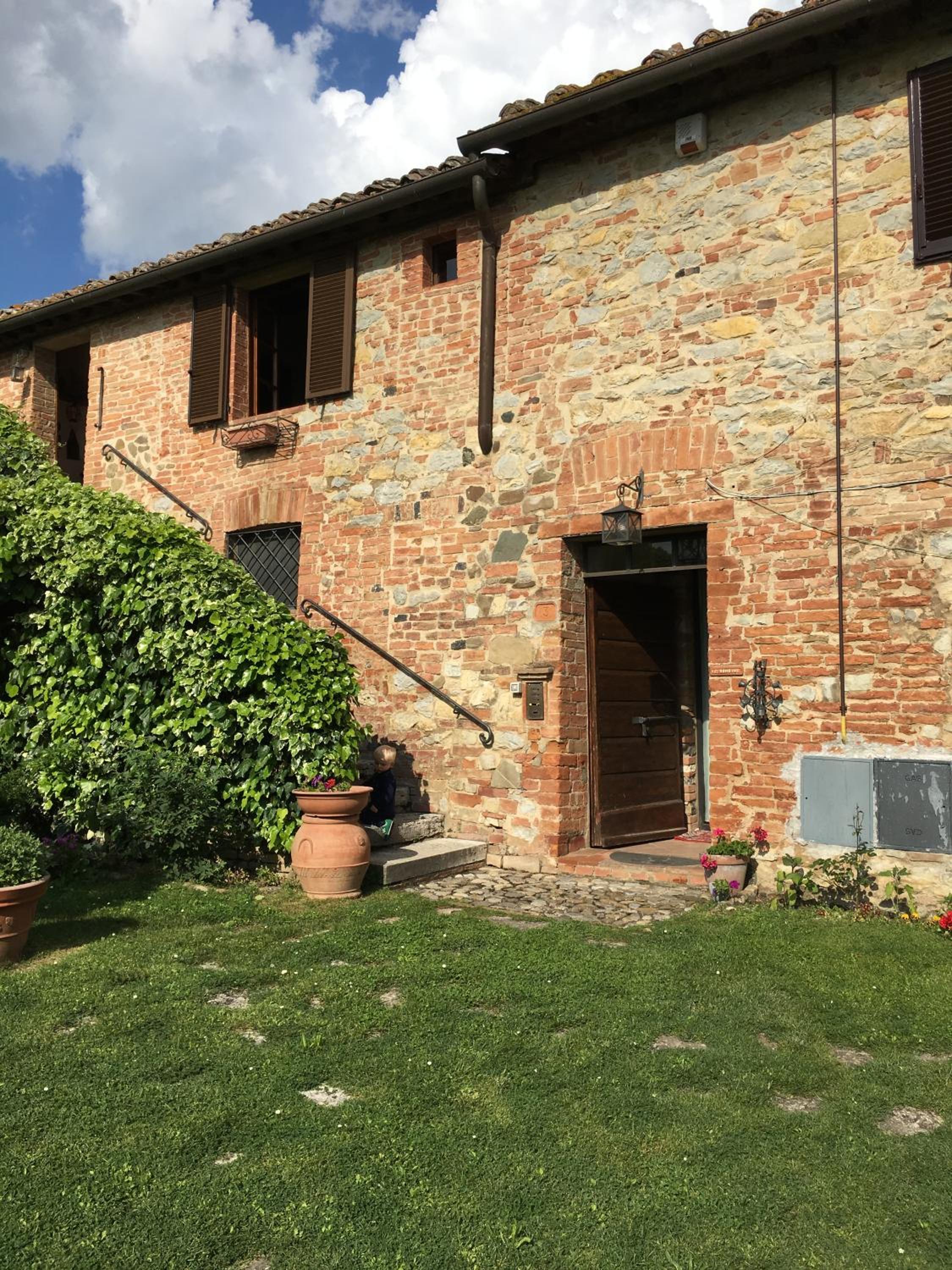 Casale Le Querce view 4