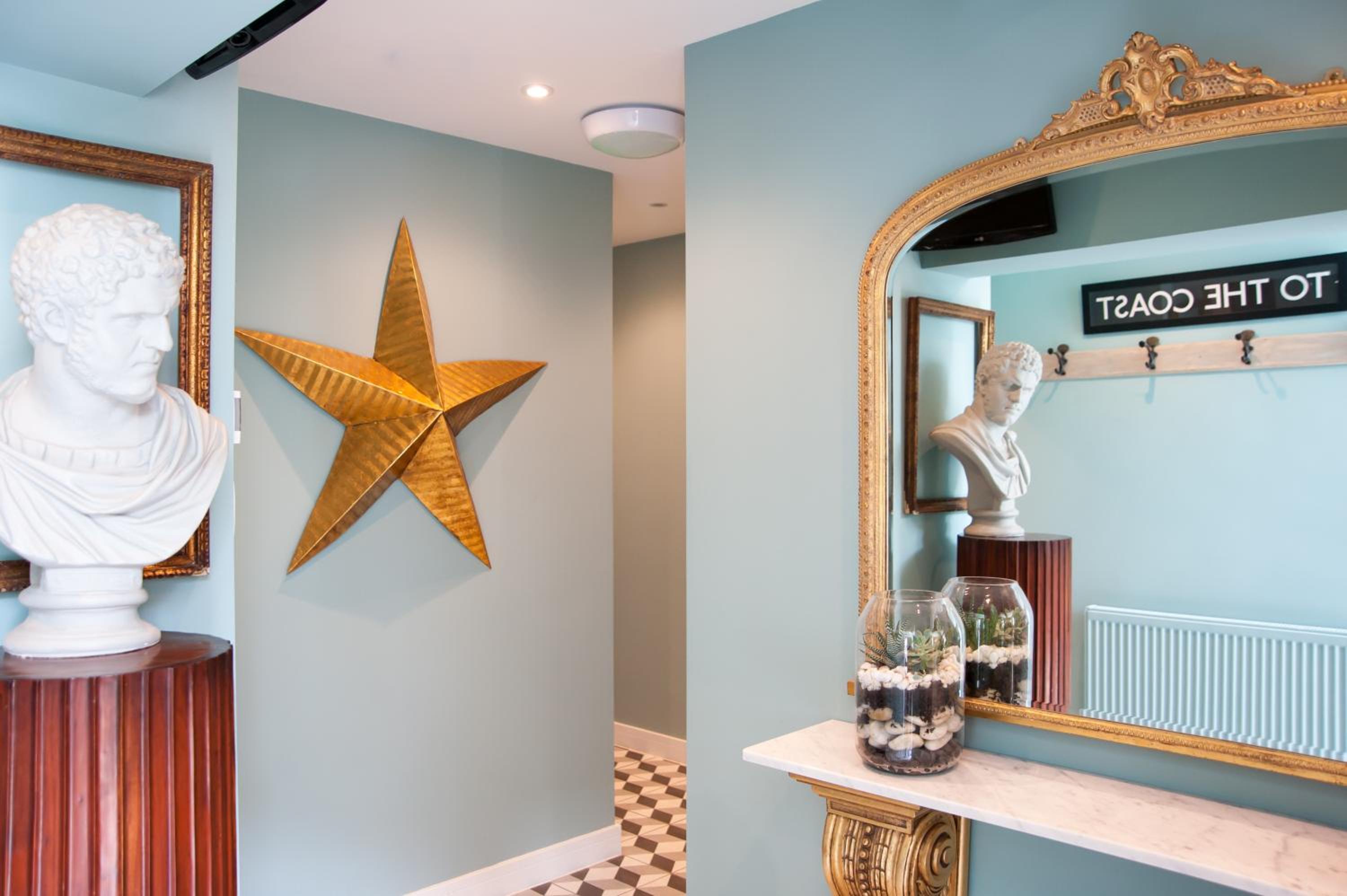 Rooms at number one