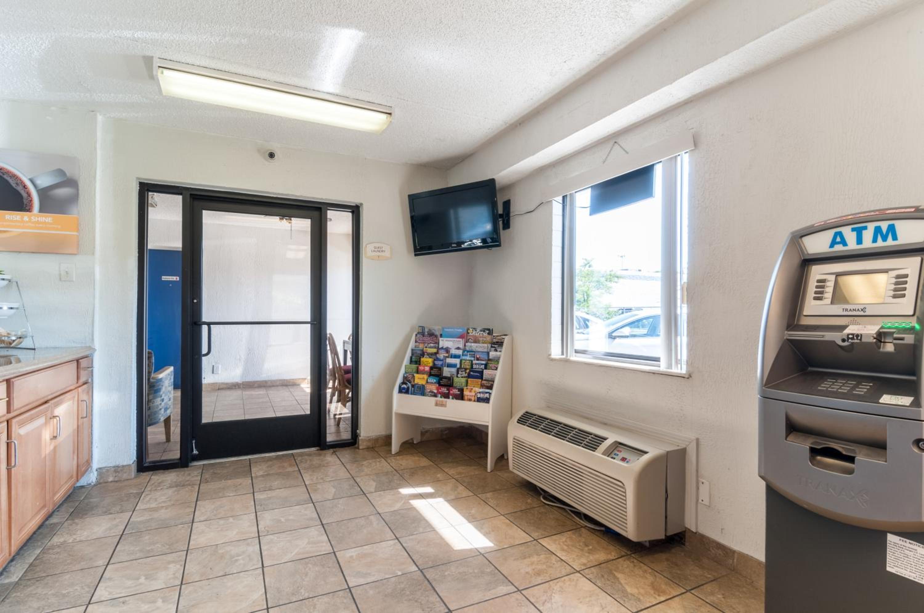 Motel 6-Farmington Hills, MI - Northwest - Farmington Hills