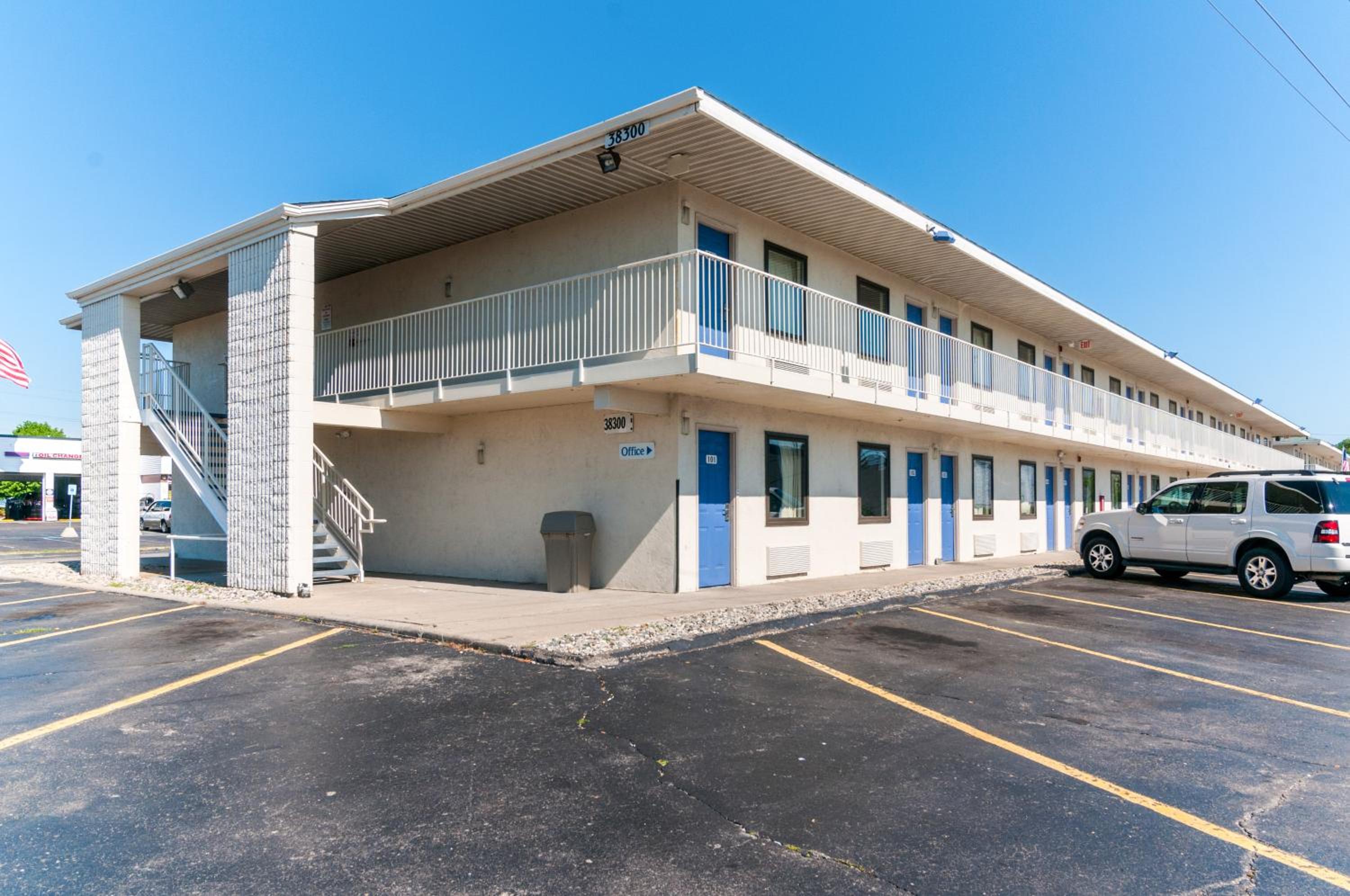 Motel 6-Farmington Hills, MI - Northwest - Farmington Hills