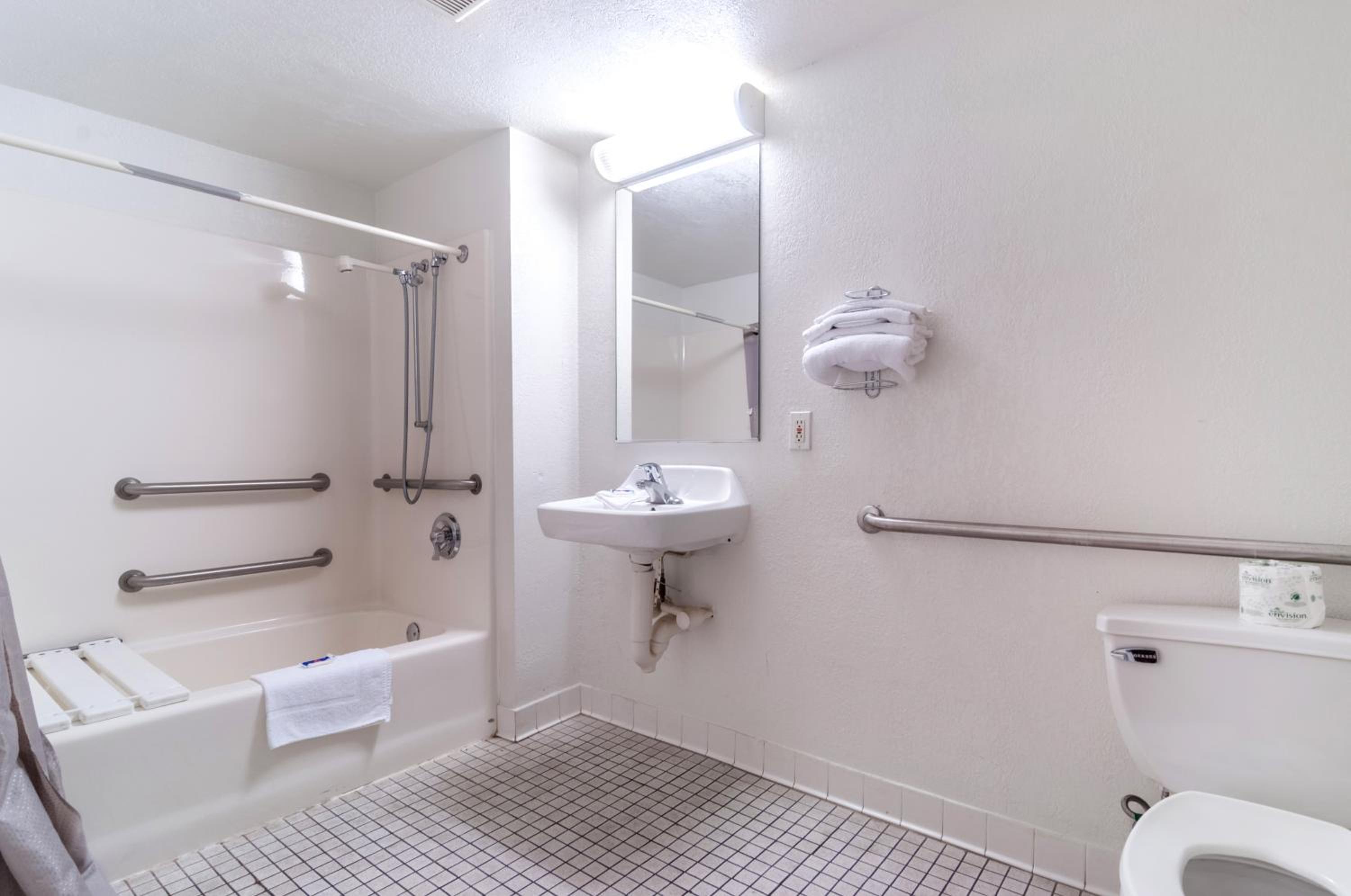 Motel 6-Farmington Hills, MI - Northwest - Farmington Hills