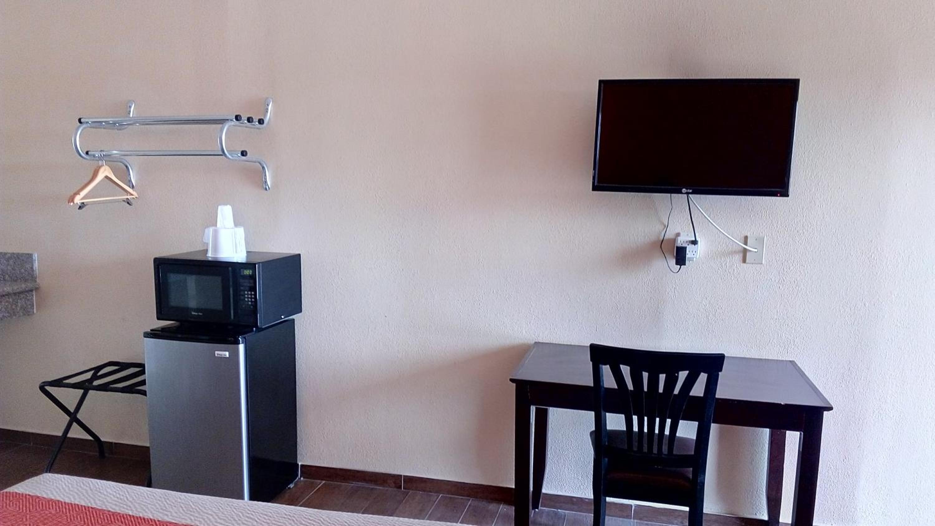 Motel 6-Blythe, CA - South