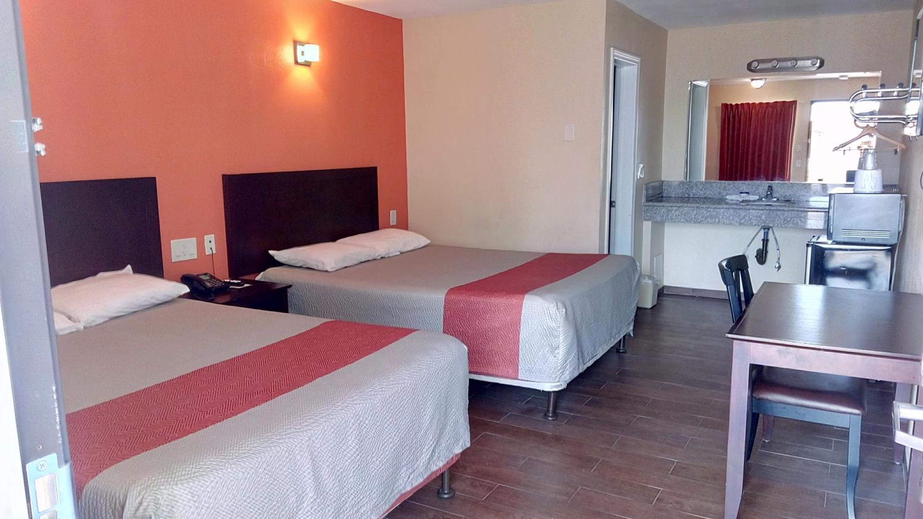 Motel 6-Blythe, CA - South