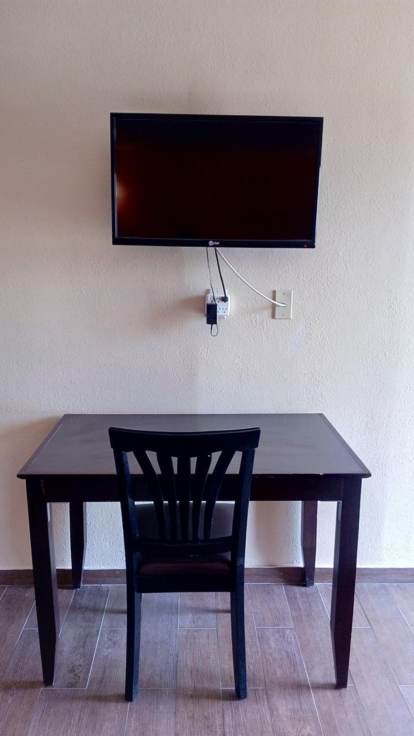 Motel 6-Blythe, CA - South