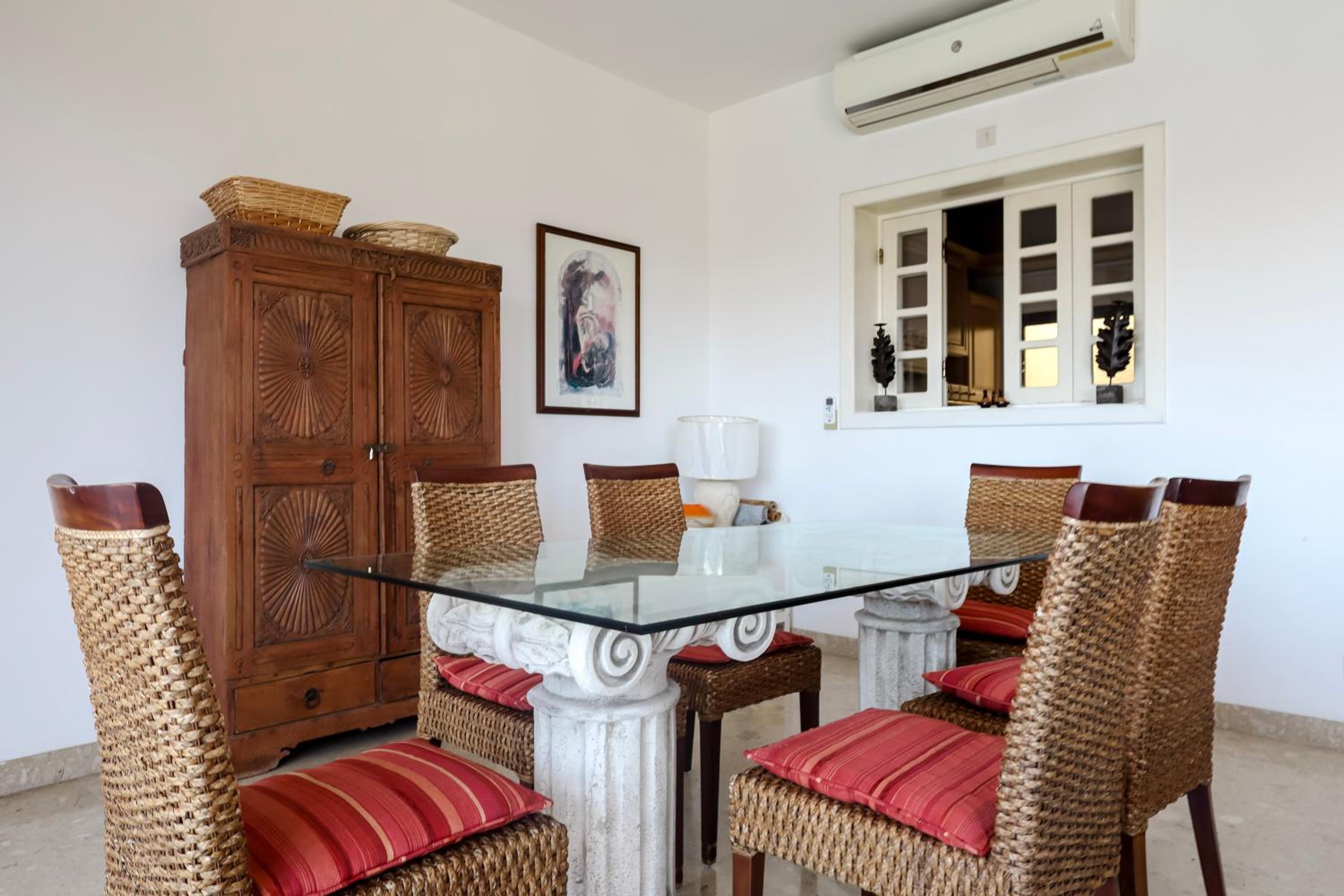 Waterfront Panorama Massive Three Bedrooms Flat 8S