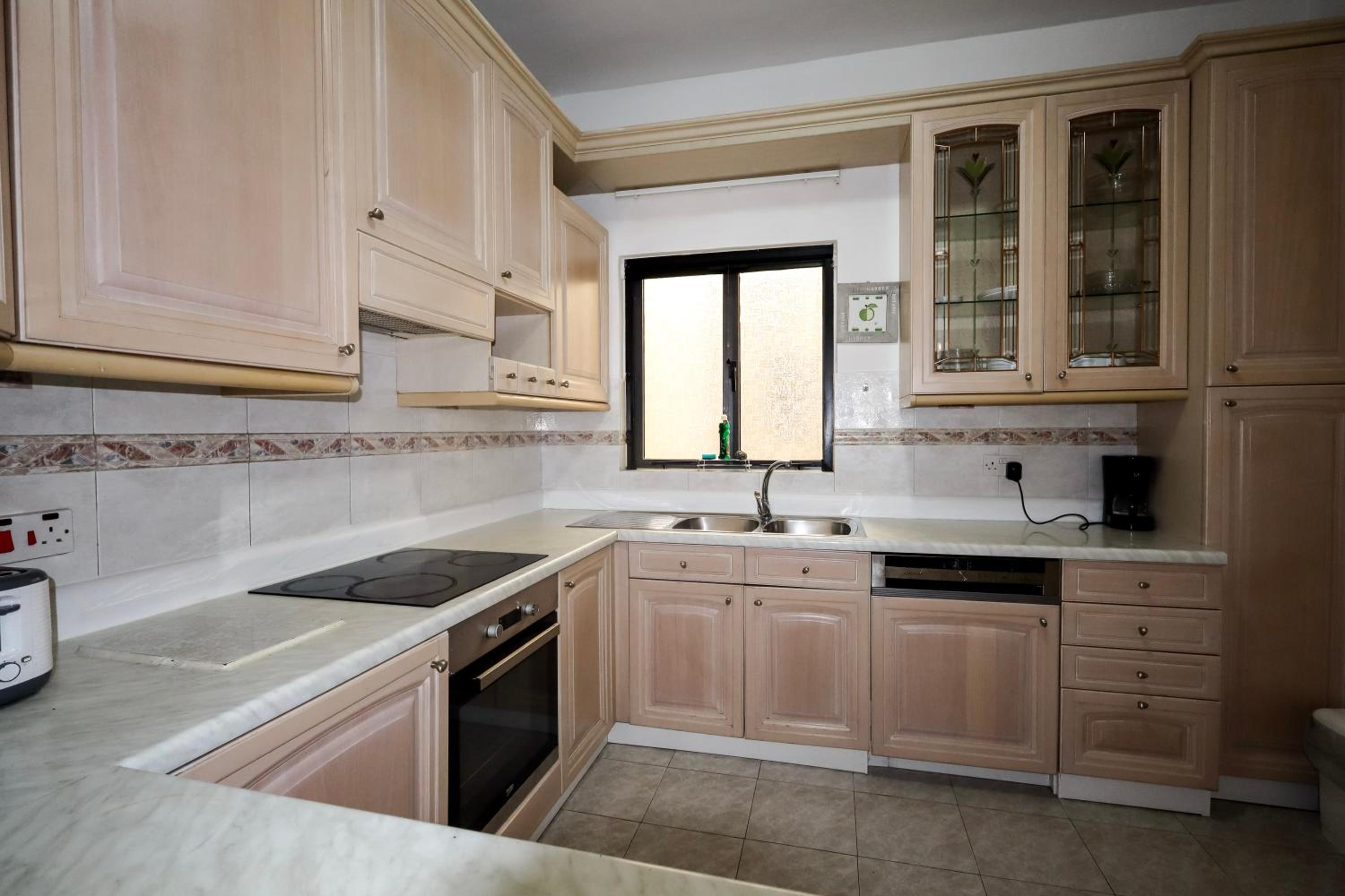 Waterfront Panorama Massive Three Bedrooms Flat 8S