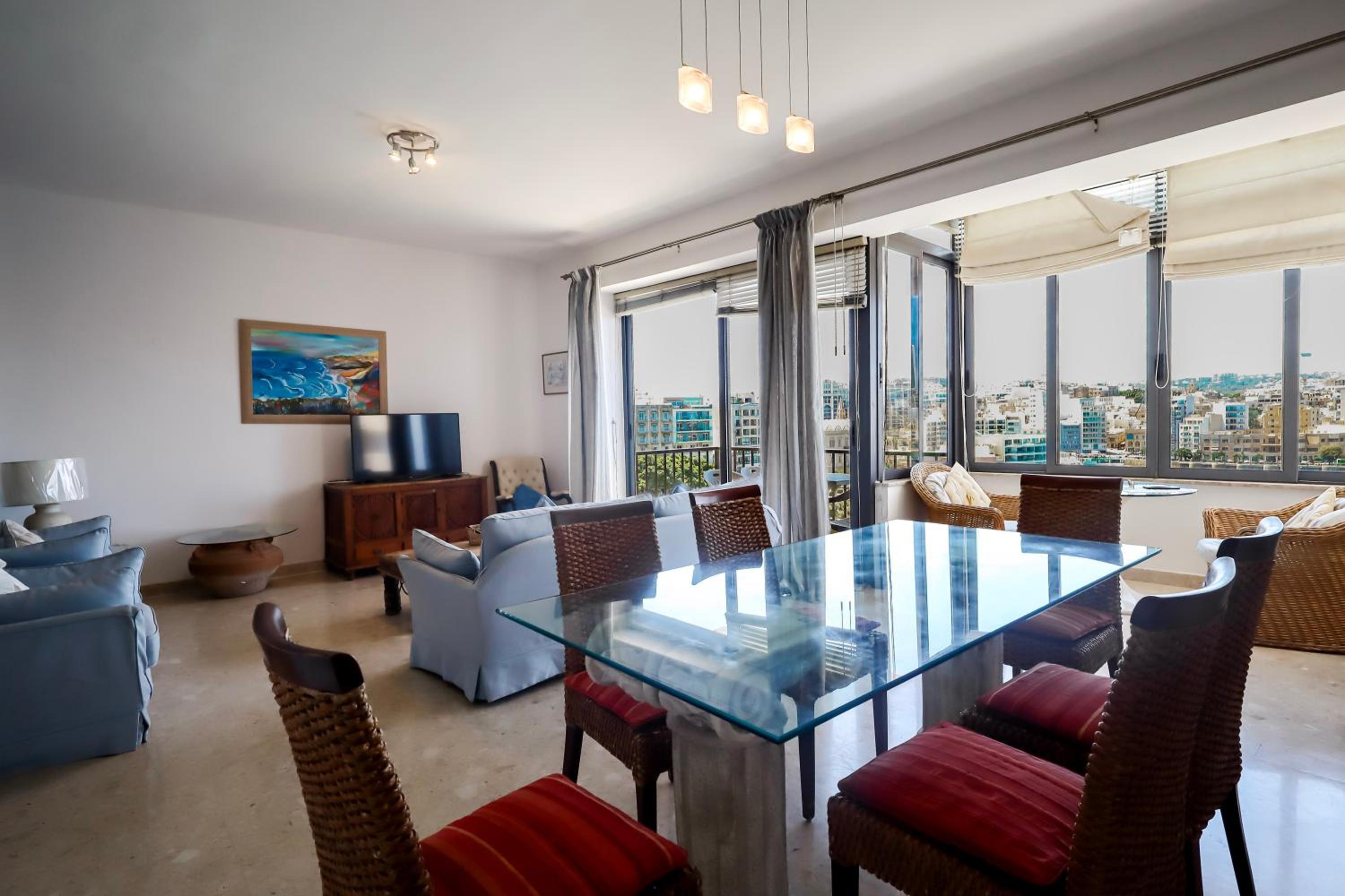 Waterfront Panorama Massive Three Bedrooms Flat 8S