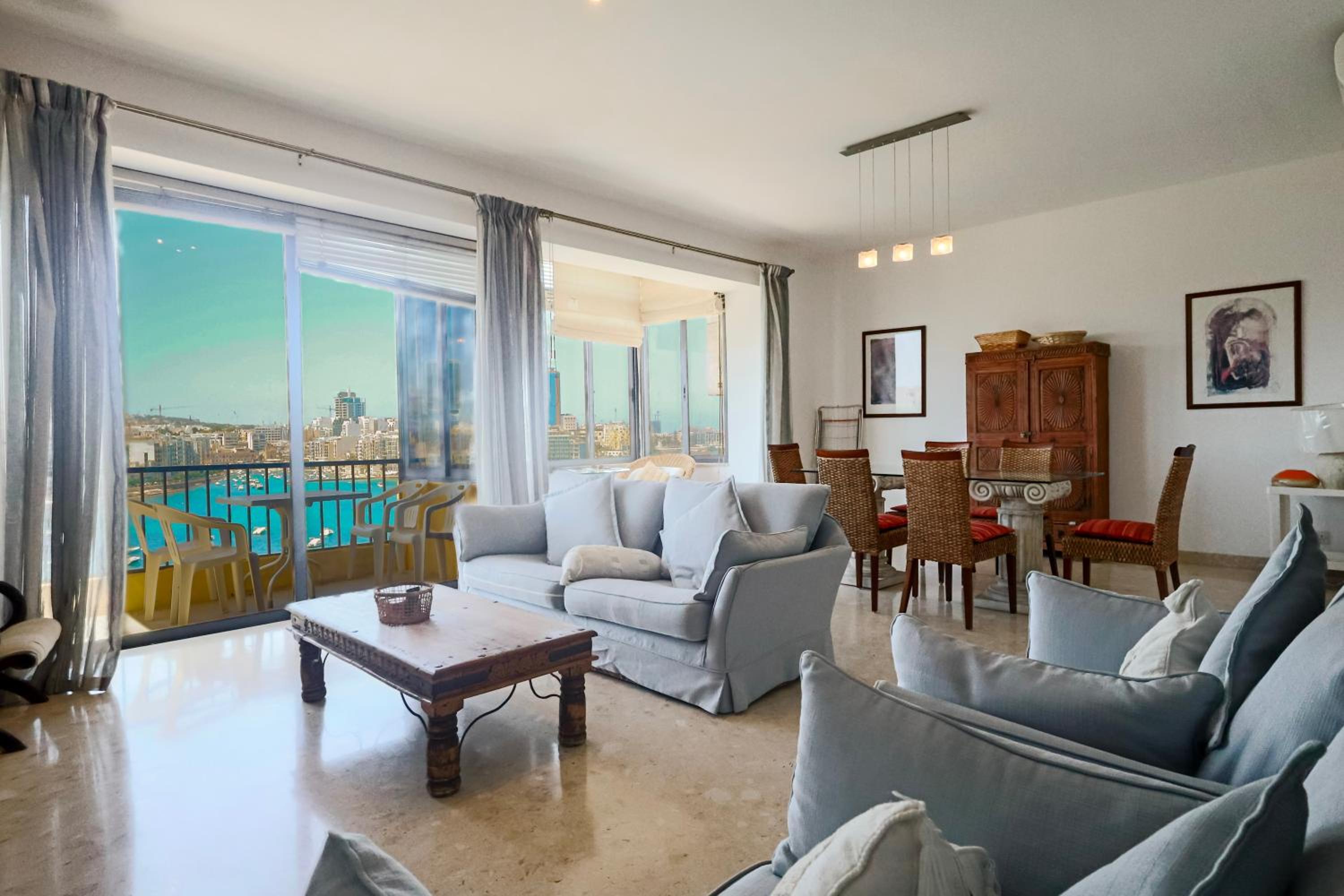 Waterfront Panorama Massive Three Bedrooms Flat 8S
