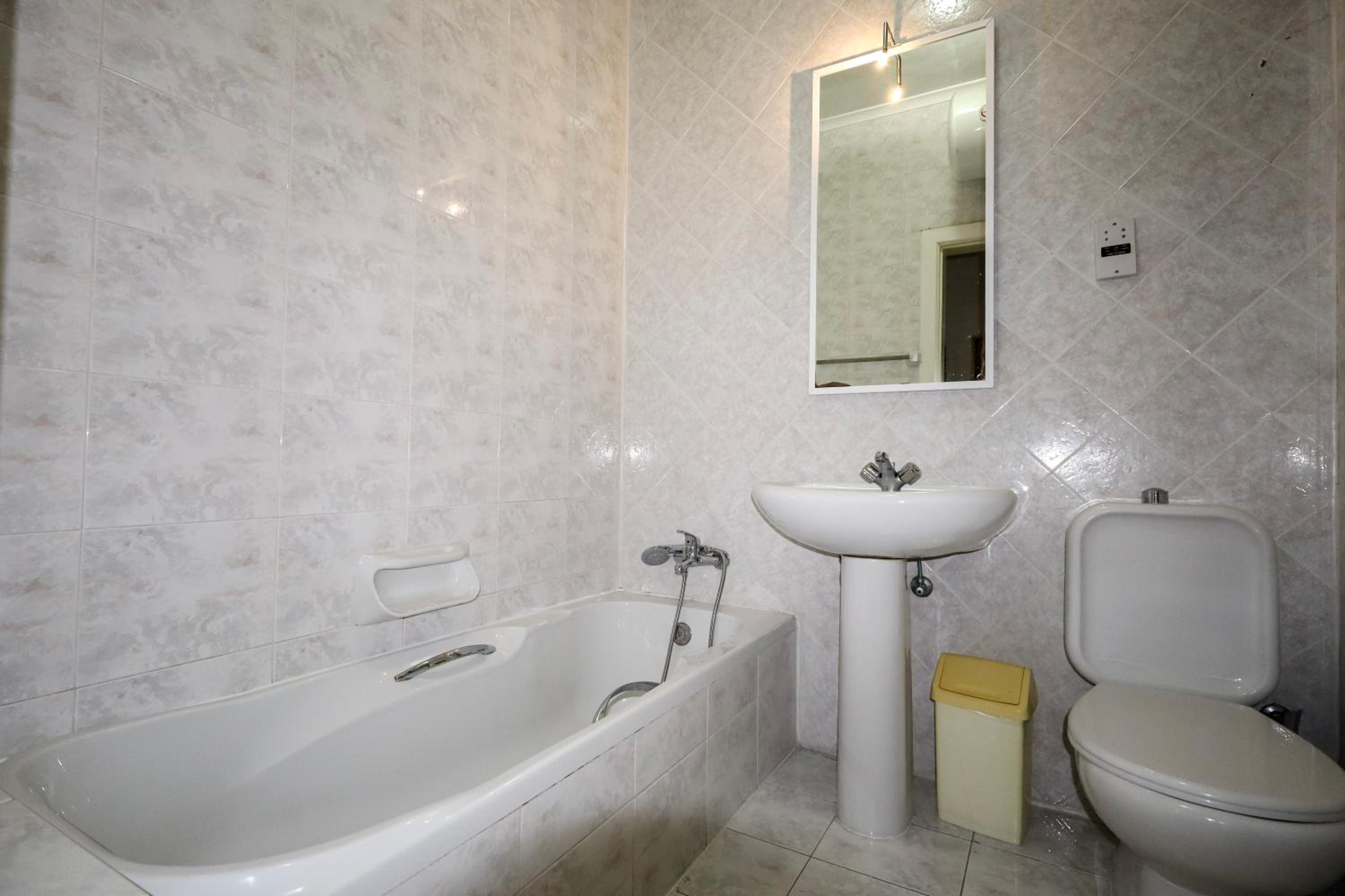Waterfront Panorama Massive Three Bedrooms Flat 8S