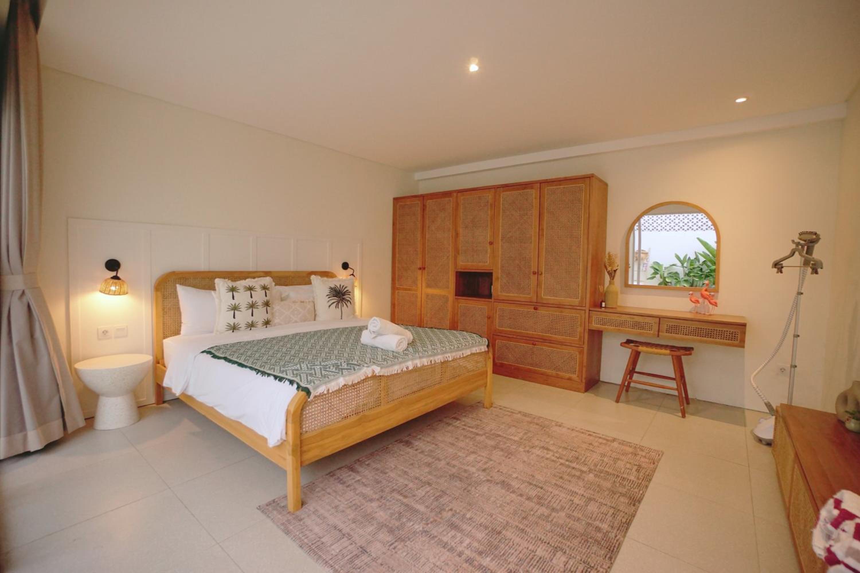 Neuf Villa 3BR Private Pool Near Melasti Beach