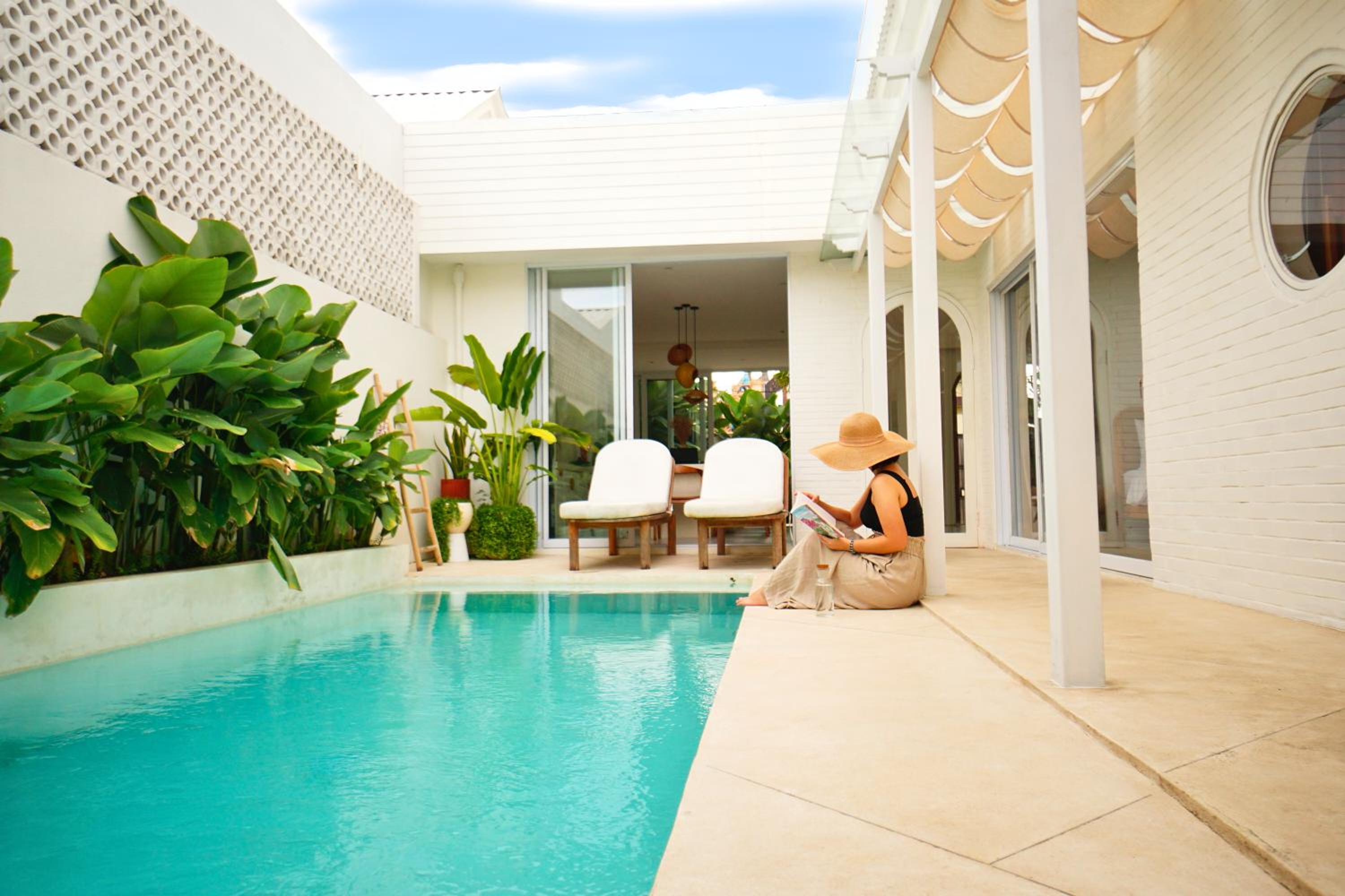 Neuf Villa 3BR Private Pool Near Melasti Beach