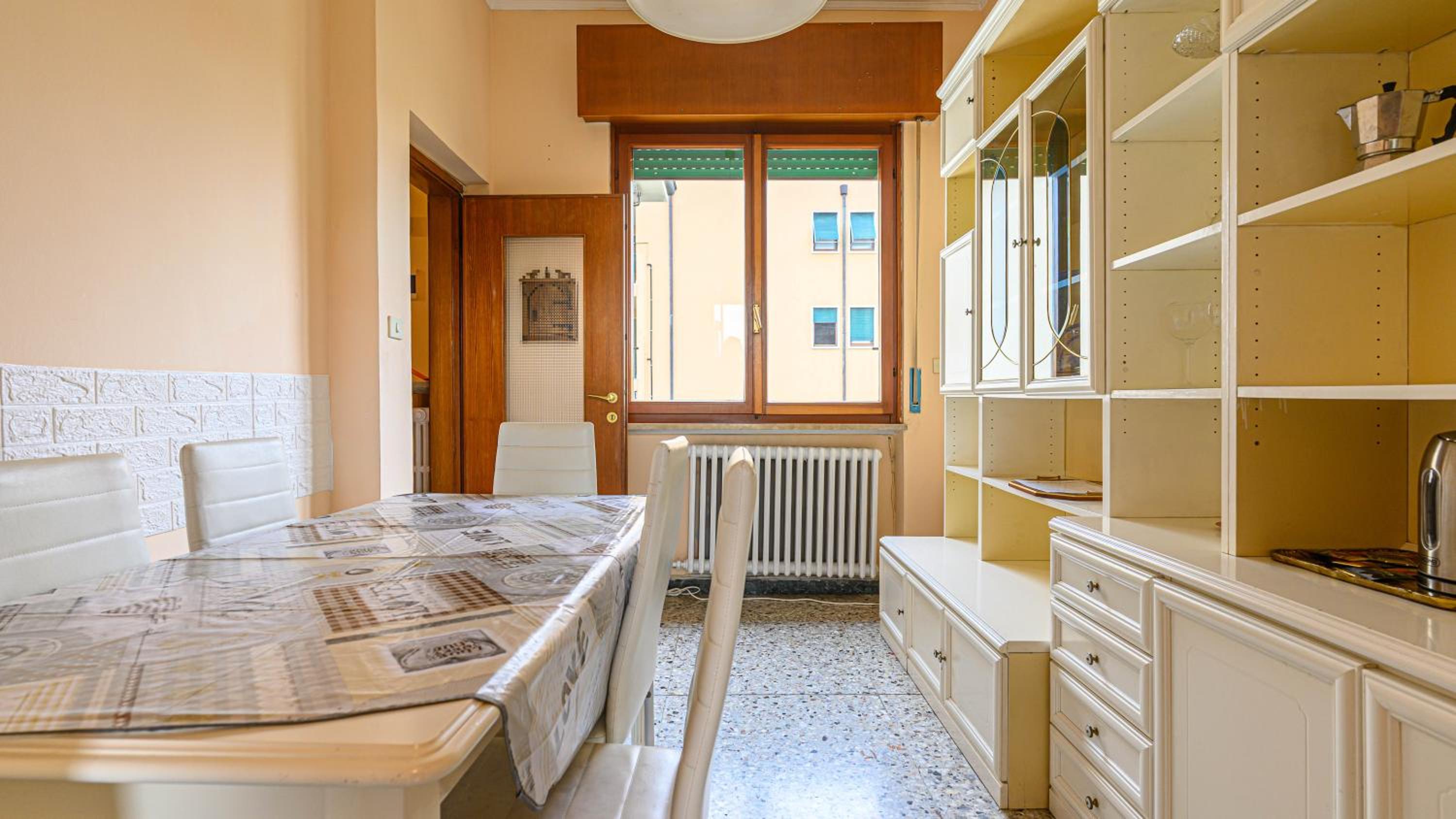 Attico Vintage Colette by Rentbeat