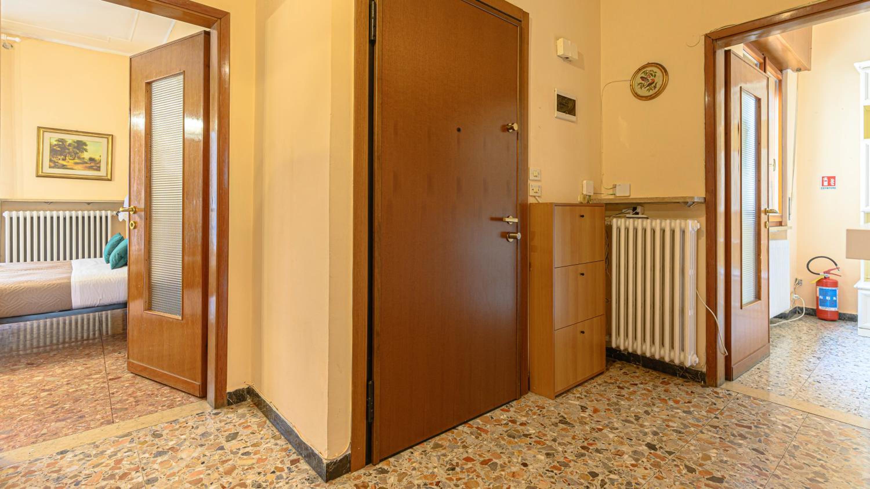 Attico Vintage Colette by Rentbeat