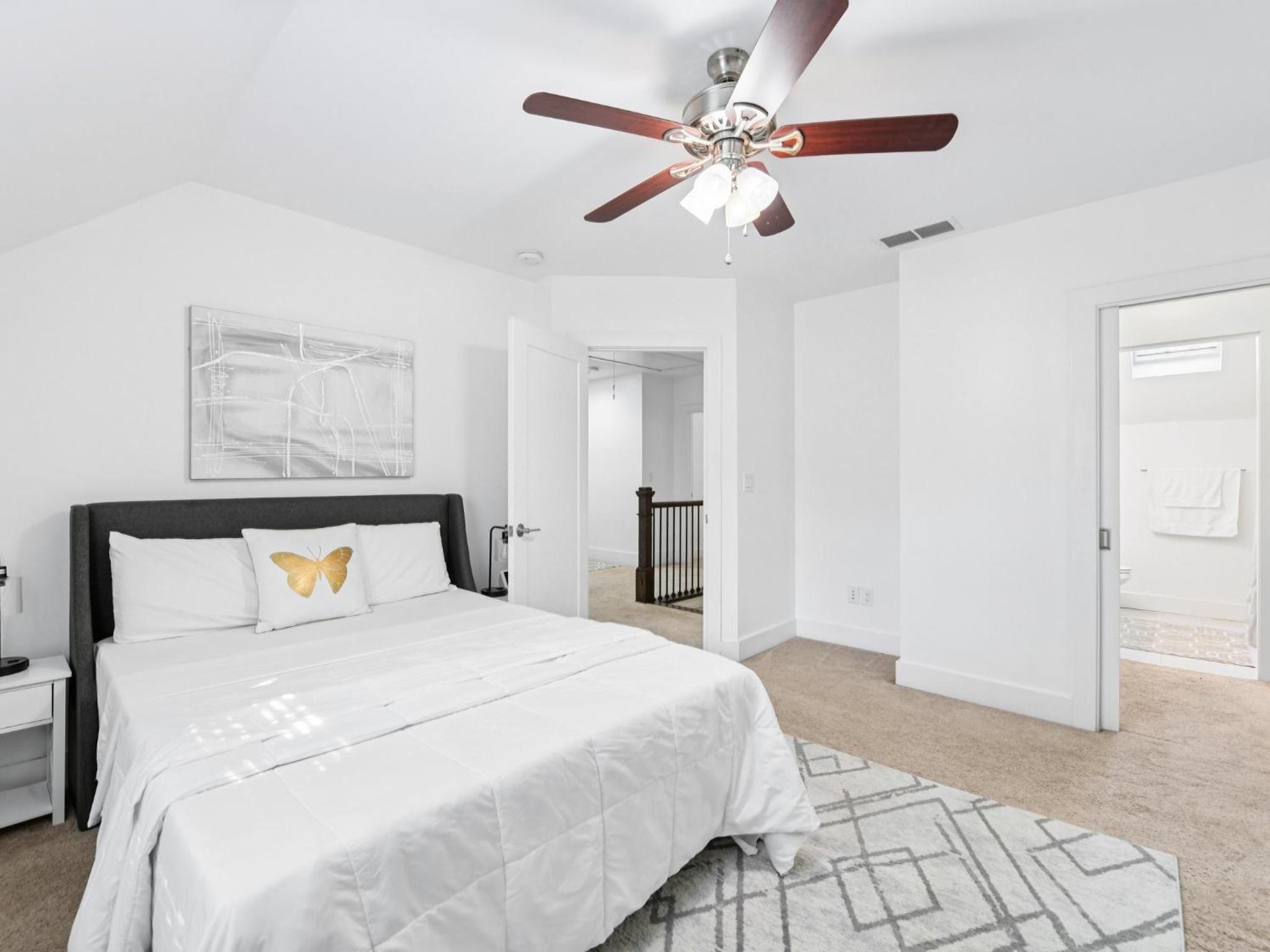 Luxurious Home with Inlaw suite in N Buckhead Brookhaven close to Downtown Atlanta