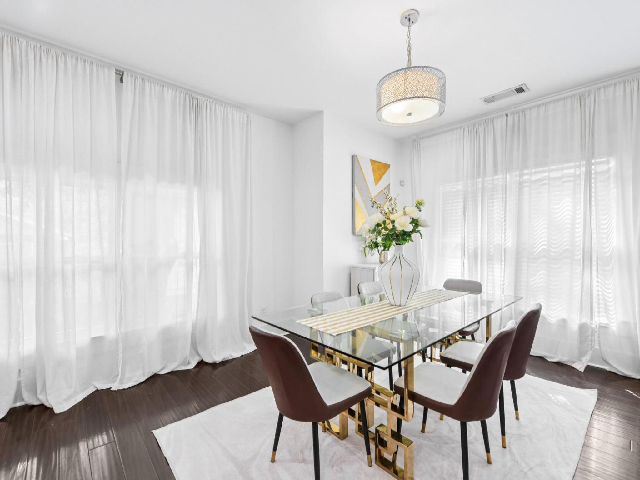 Luxurious Home with Inlaw suite in N Buckhead Brookhaven close to Downtown Atlanta