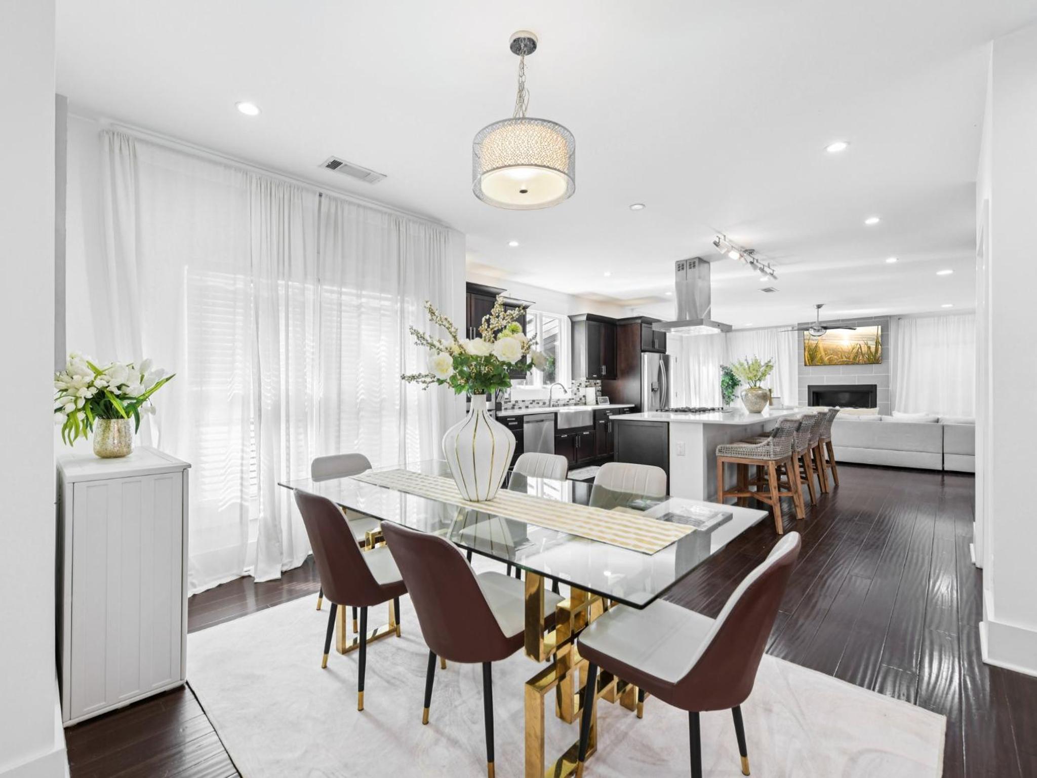 Luxurious Home with Inlaw suite in N Buckhead Brookhaven close to Downtown Atlanta