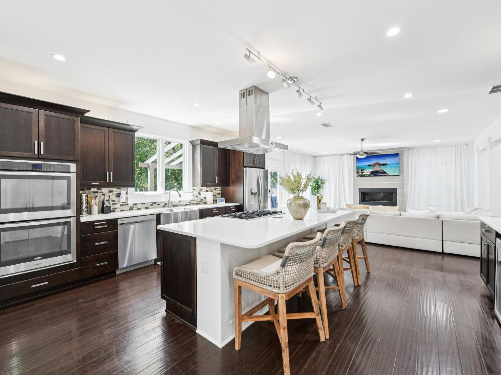 Luxurious Home with Inlaw suite in N Buckhead Brookhaven close to Downtown Atlanta