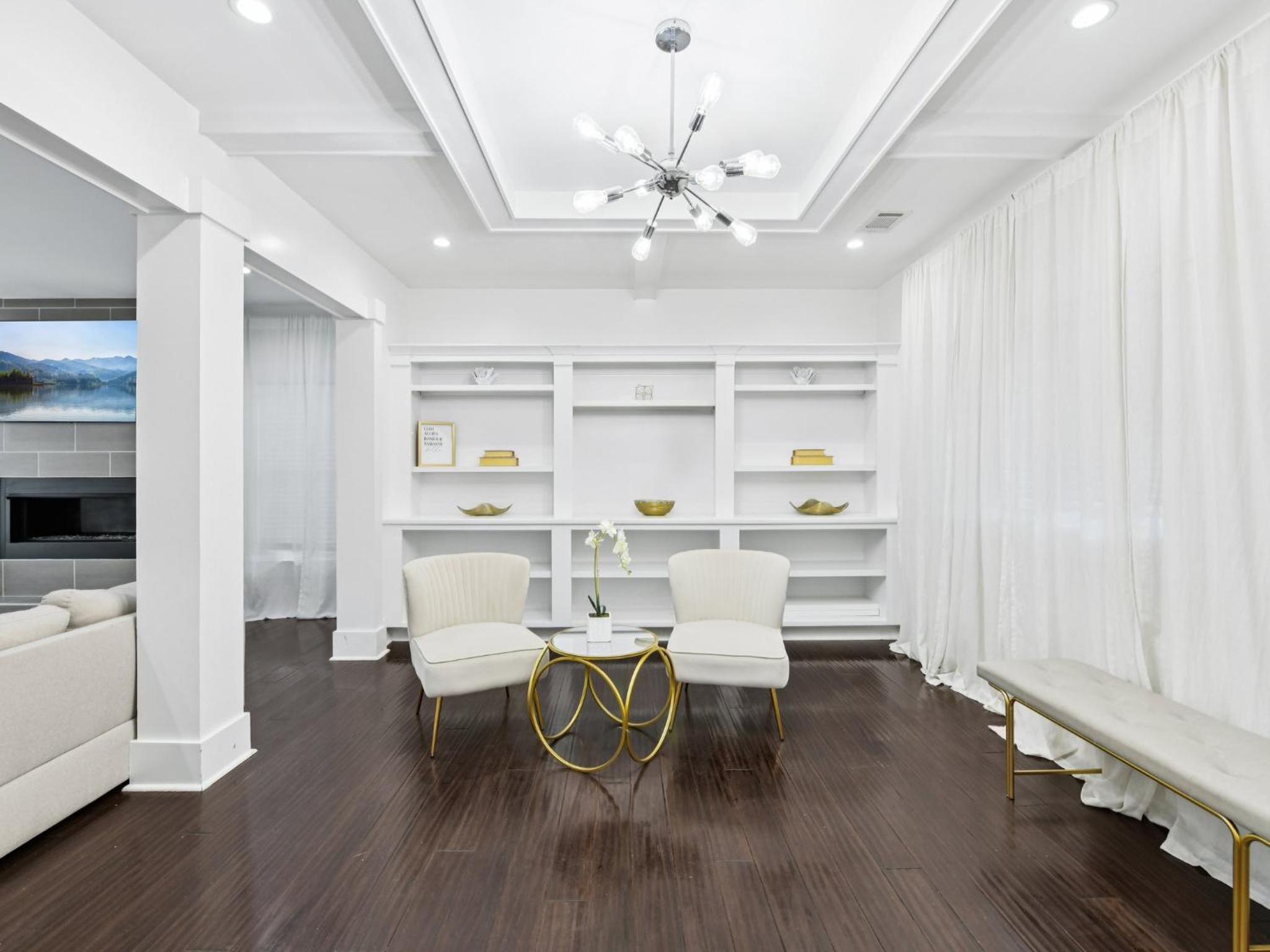 Luxurious Home with Inlaw suite in N Buckhead Brookhaven close to Downtown Atlanta