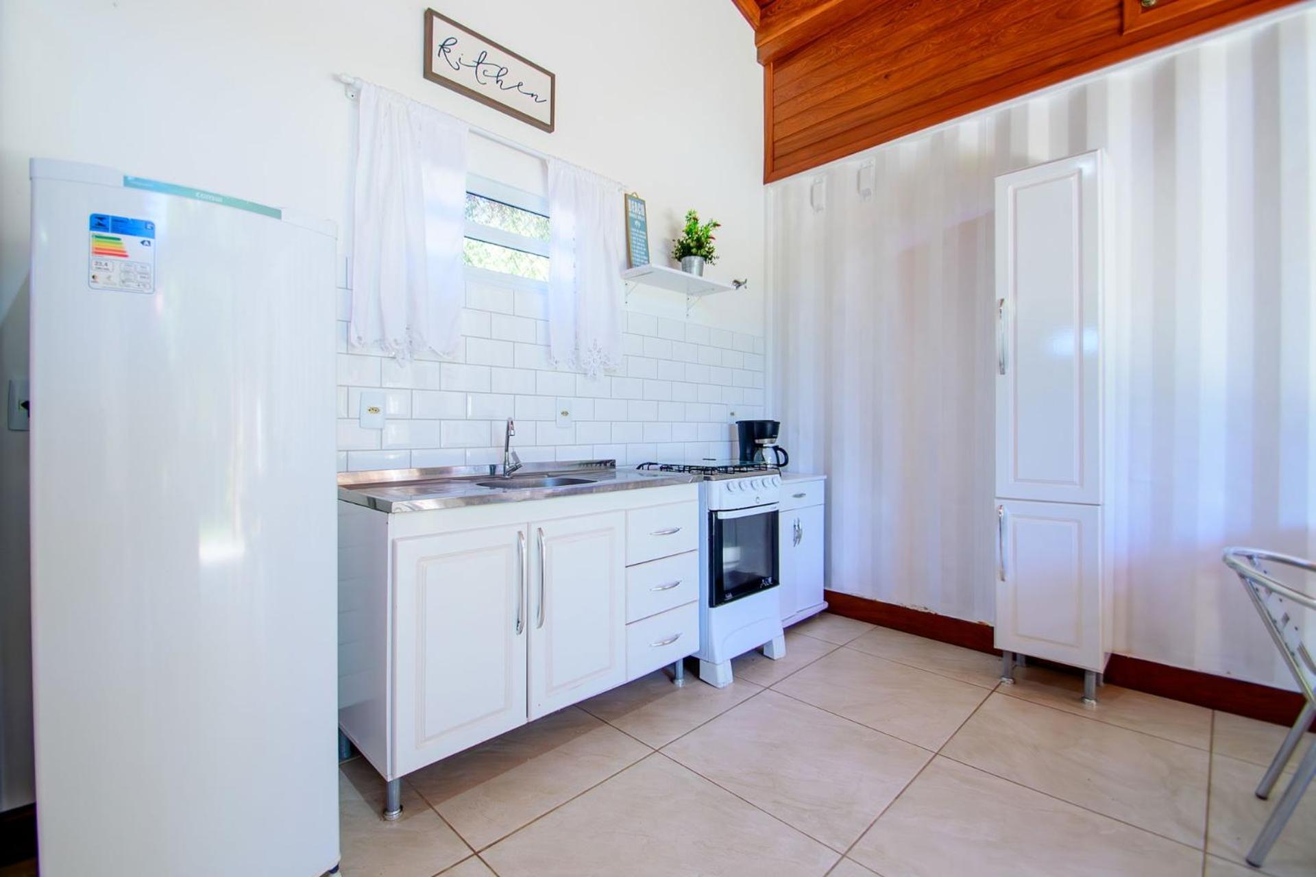 Casa Container perto da Praia TJ3949