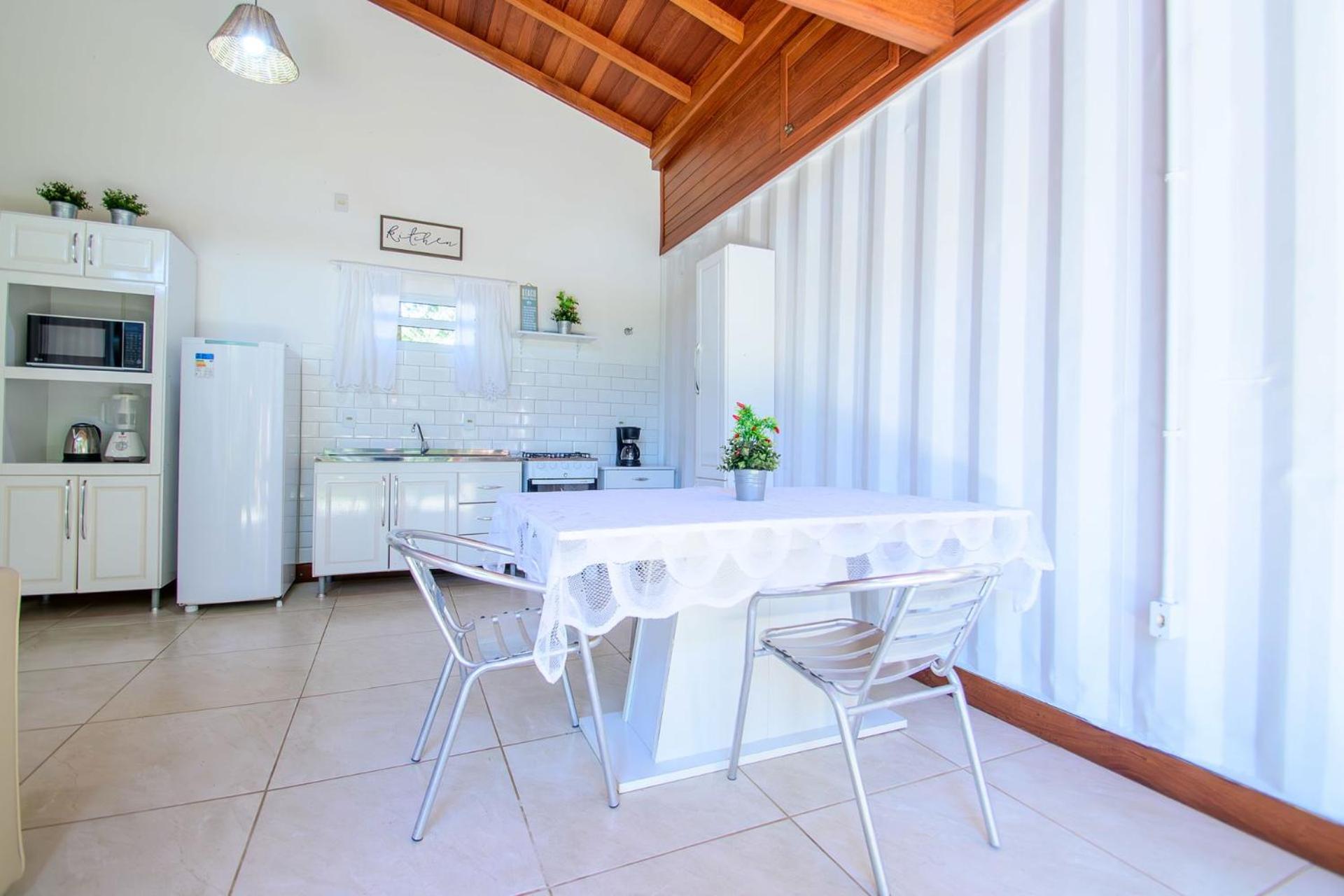 Casa Container perto da Praia TJ3949