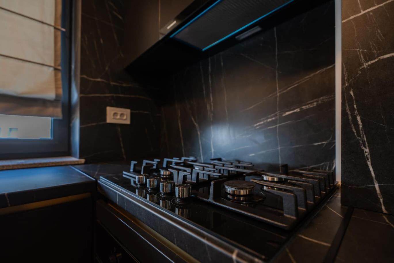 The Velvet by Blvd 44B5 - Premium City Retreat