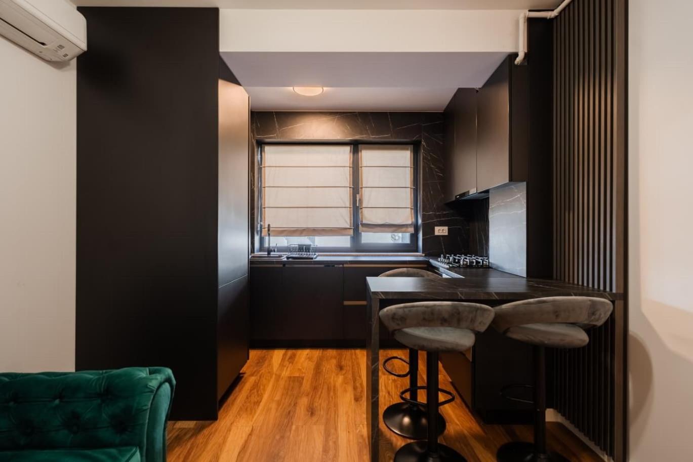 The Velvet by Blvd 44B5 - Premium City Retreat