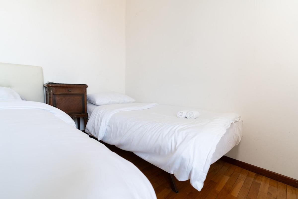 Spacious apartment Municipio 9