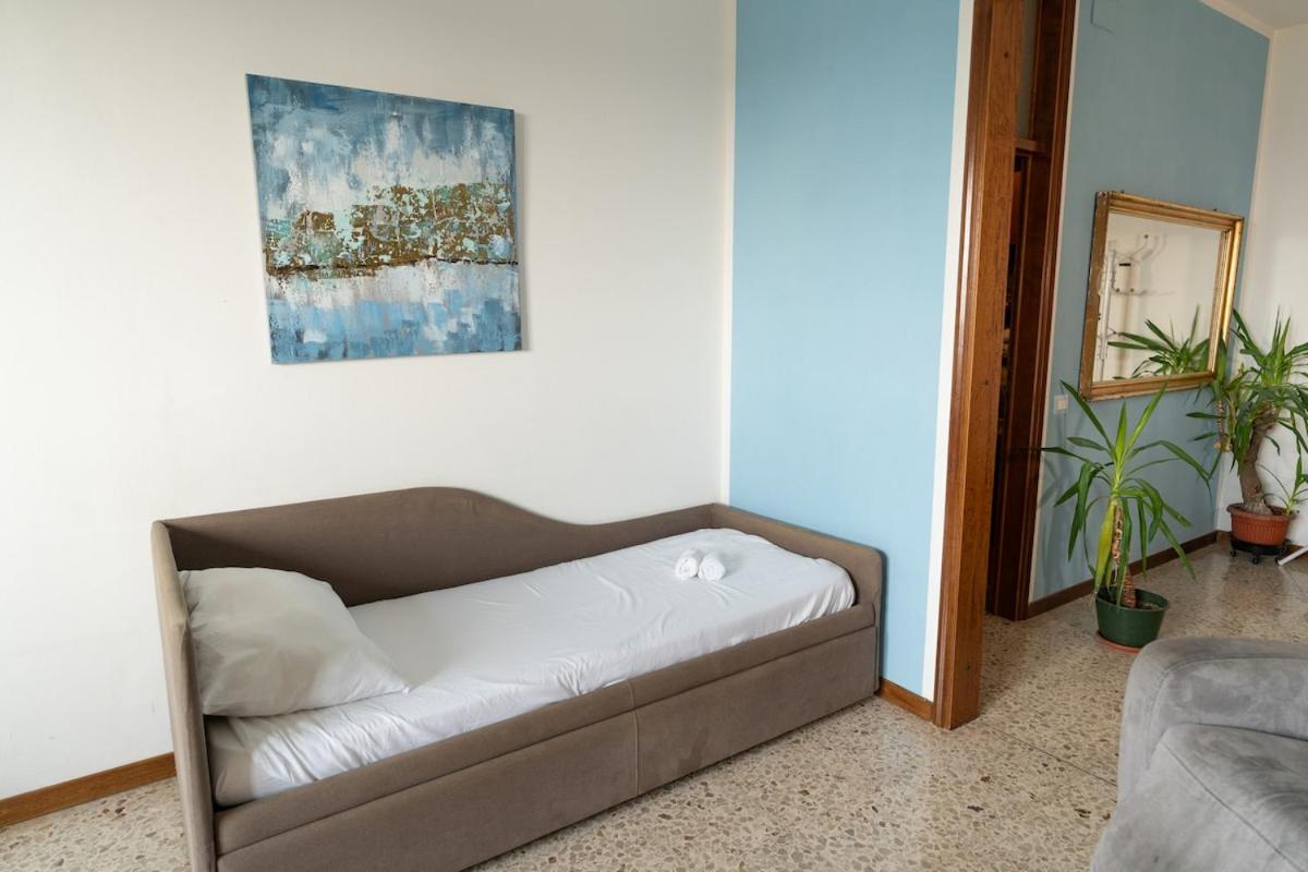 Spacious apartment Municipio 9