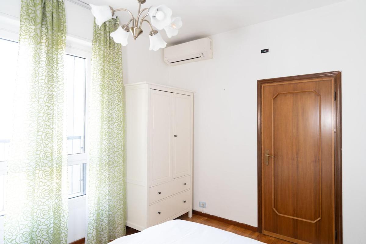 Spacious apartment Municipio 9