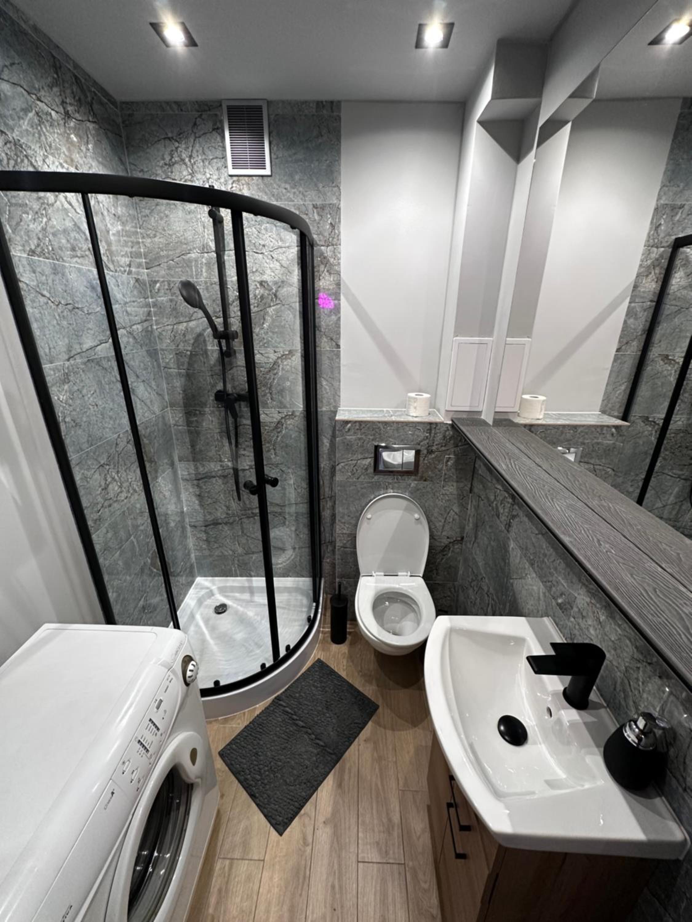Cozy 2-room apartment in the City Center