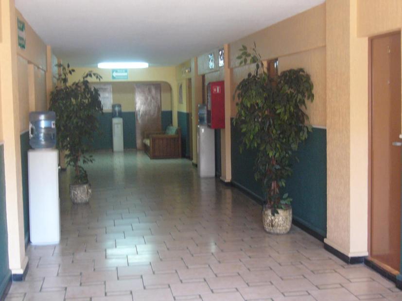 Hotel Del Rio Inn - Image 1