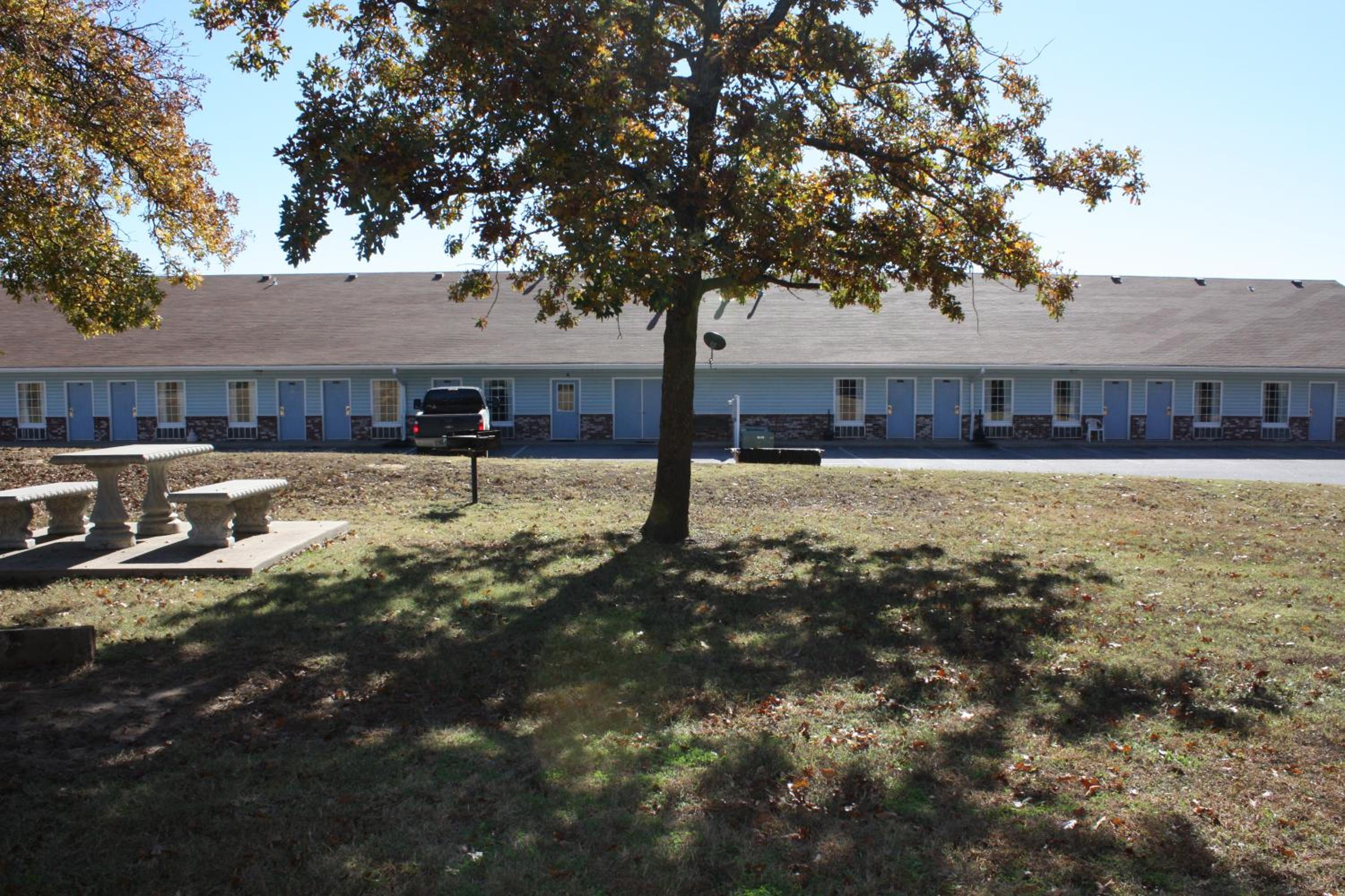 Boomtown Inn