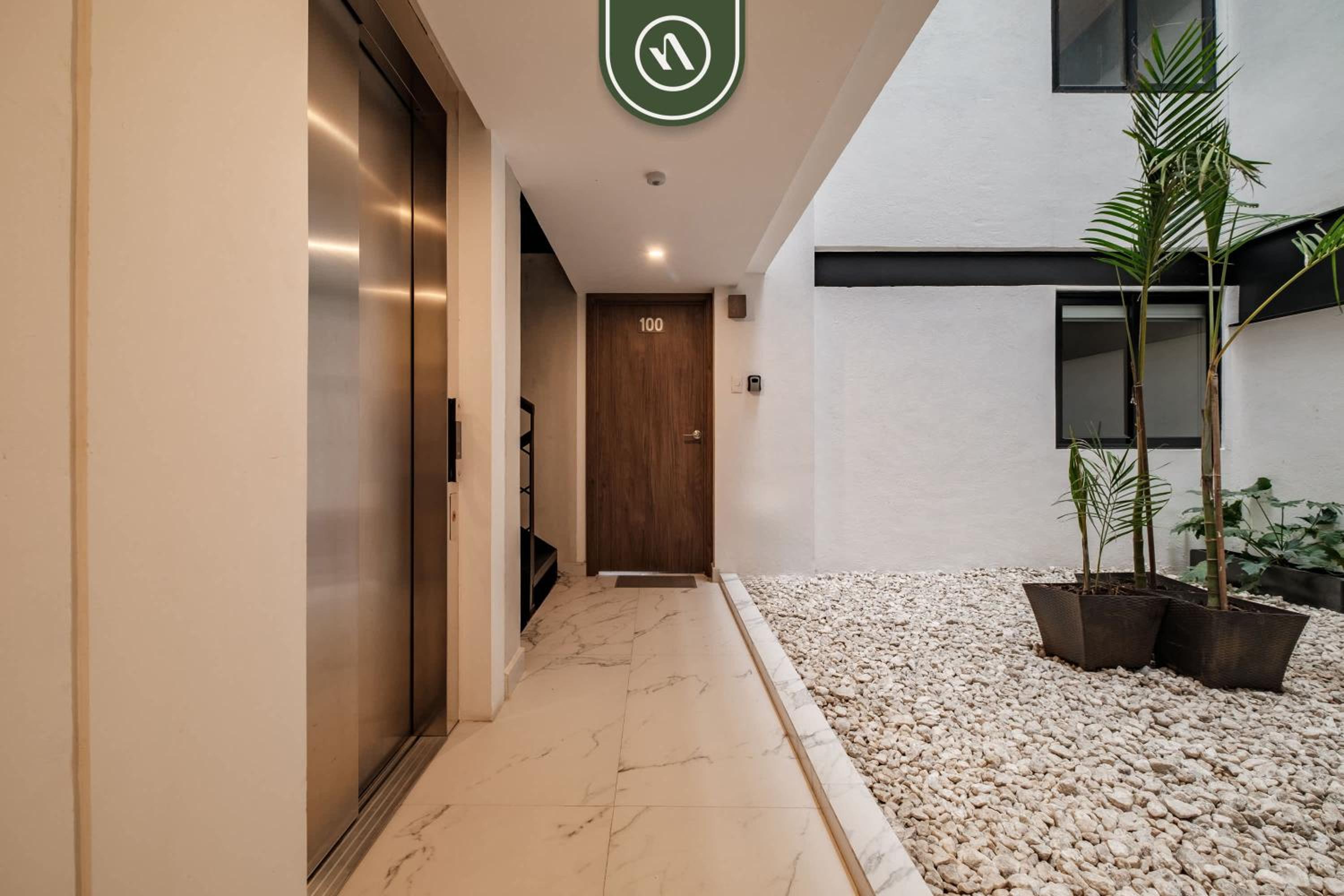 Brand New 2 BR Condo in Reforma - Queen Beds photo 2