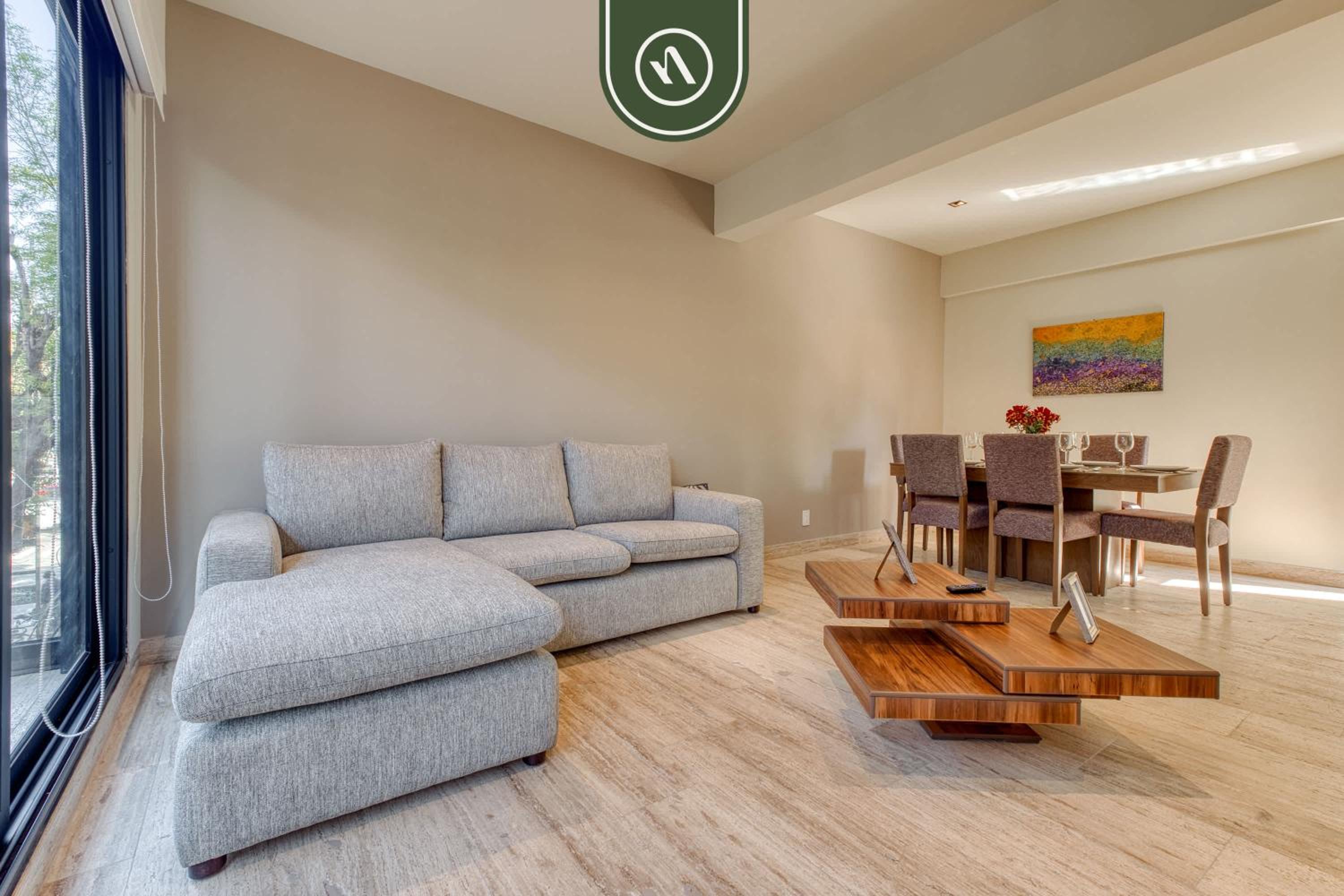 Centric 2 BR Condo in the Heart Roma Norte photo 4