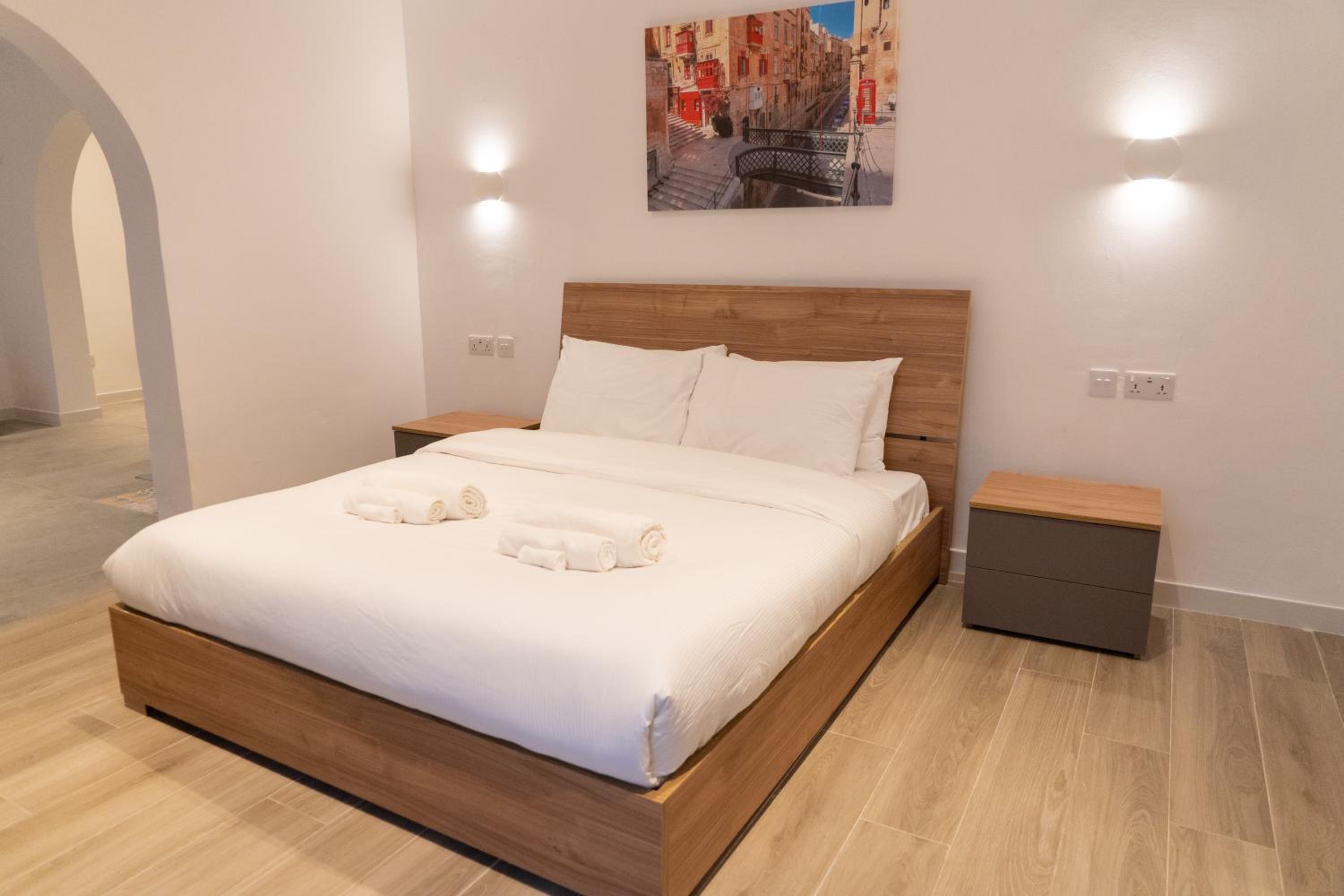 Emilio's Suites