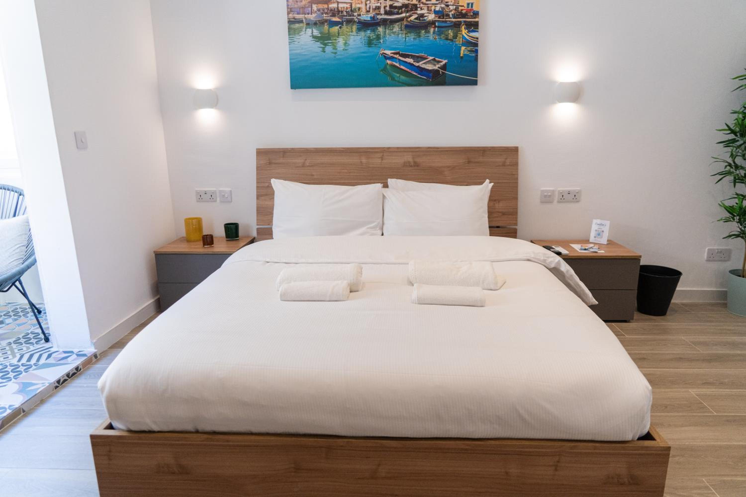 Emilio's Suites