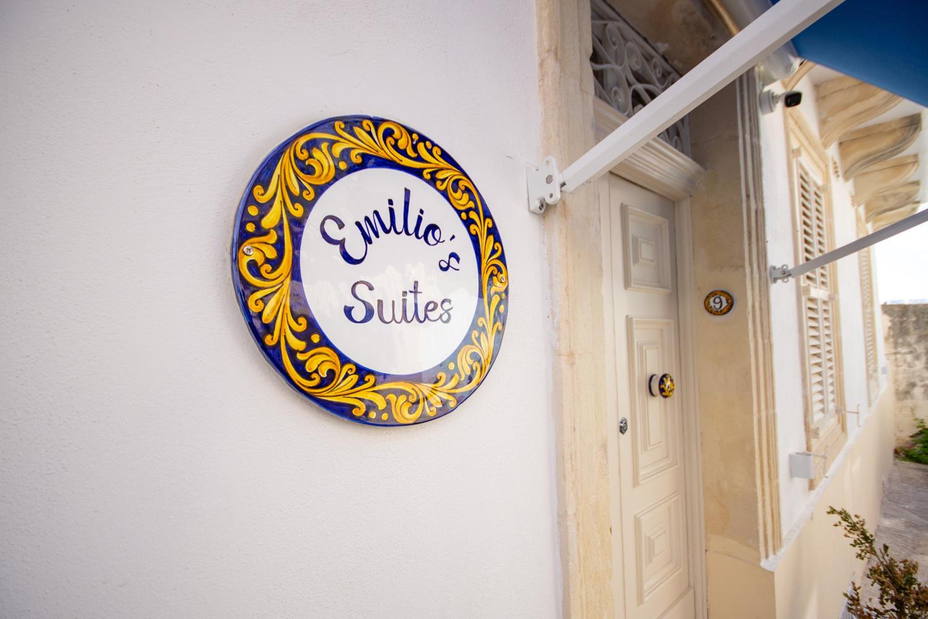 Emilio's Suites