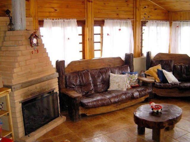 Aconchegante casa na Montanha com jacuzzi aquecida