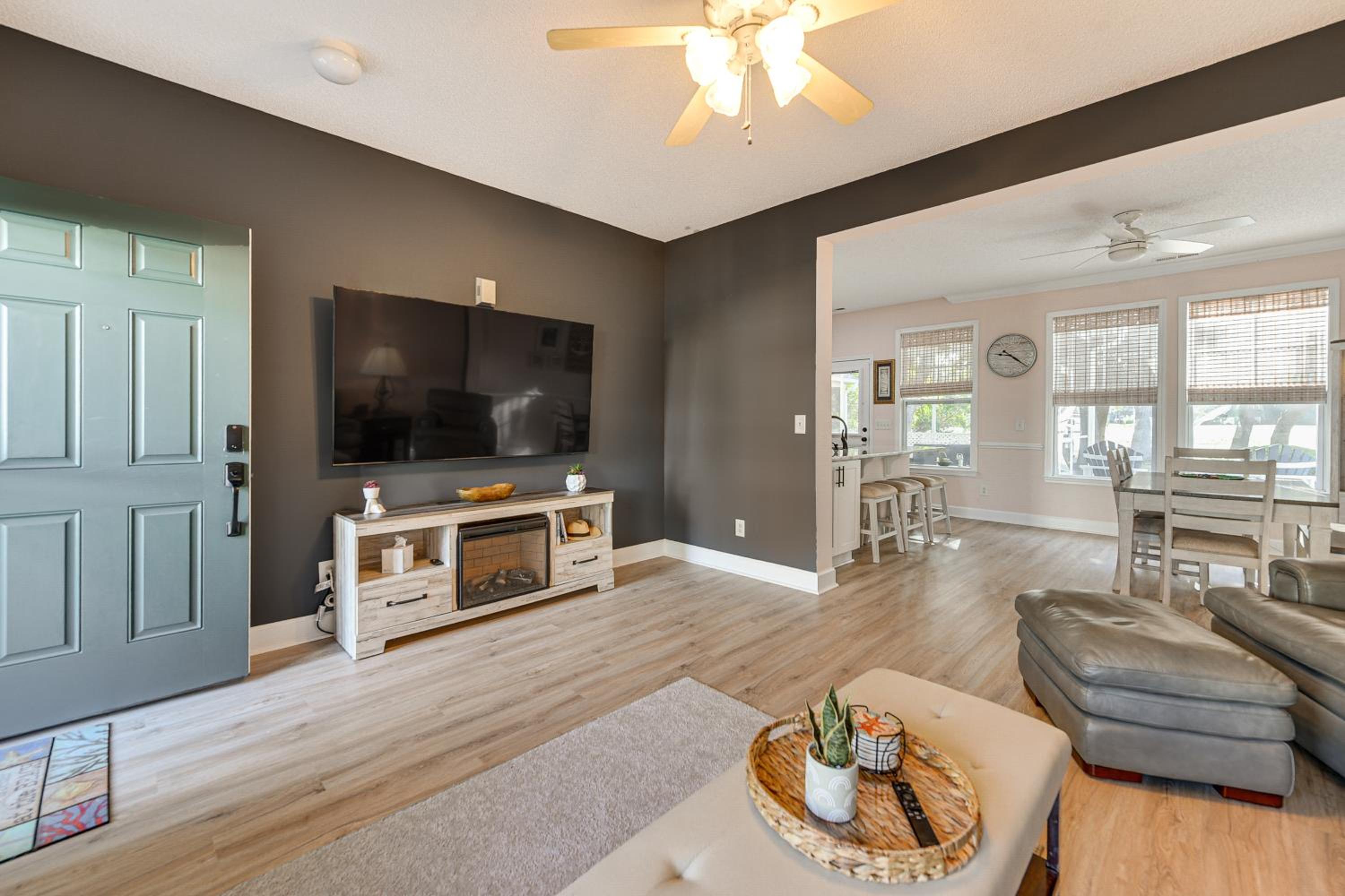 Golf Getaway with Resort Perks in North Myrtle Beach