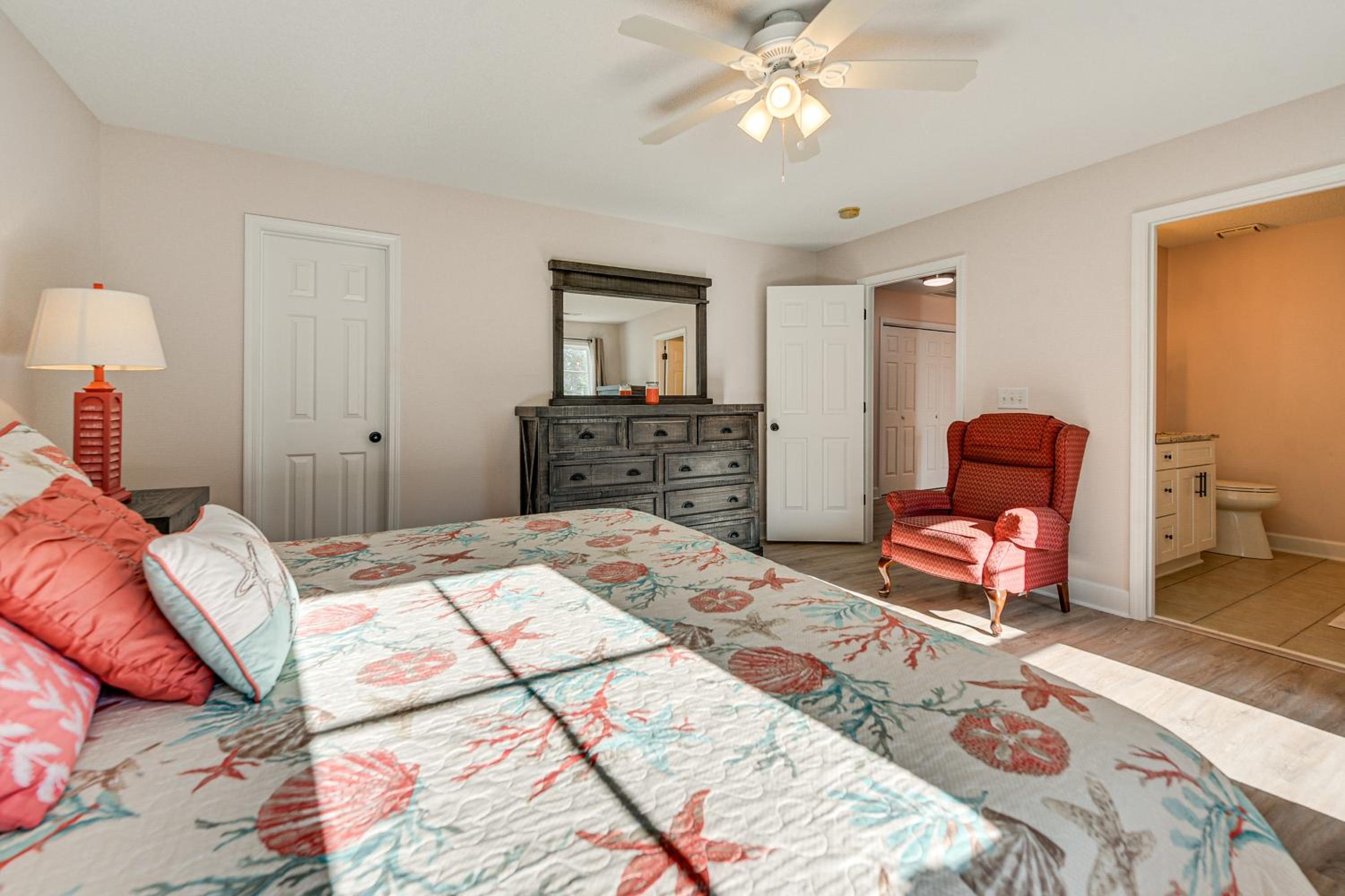 Golf Getaway with Resort Perks in North Myrtle Beach